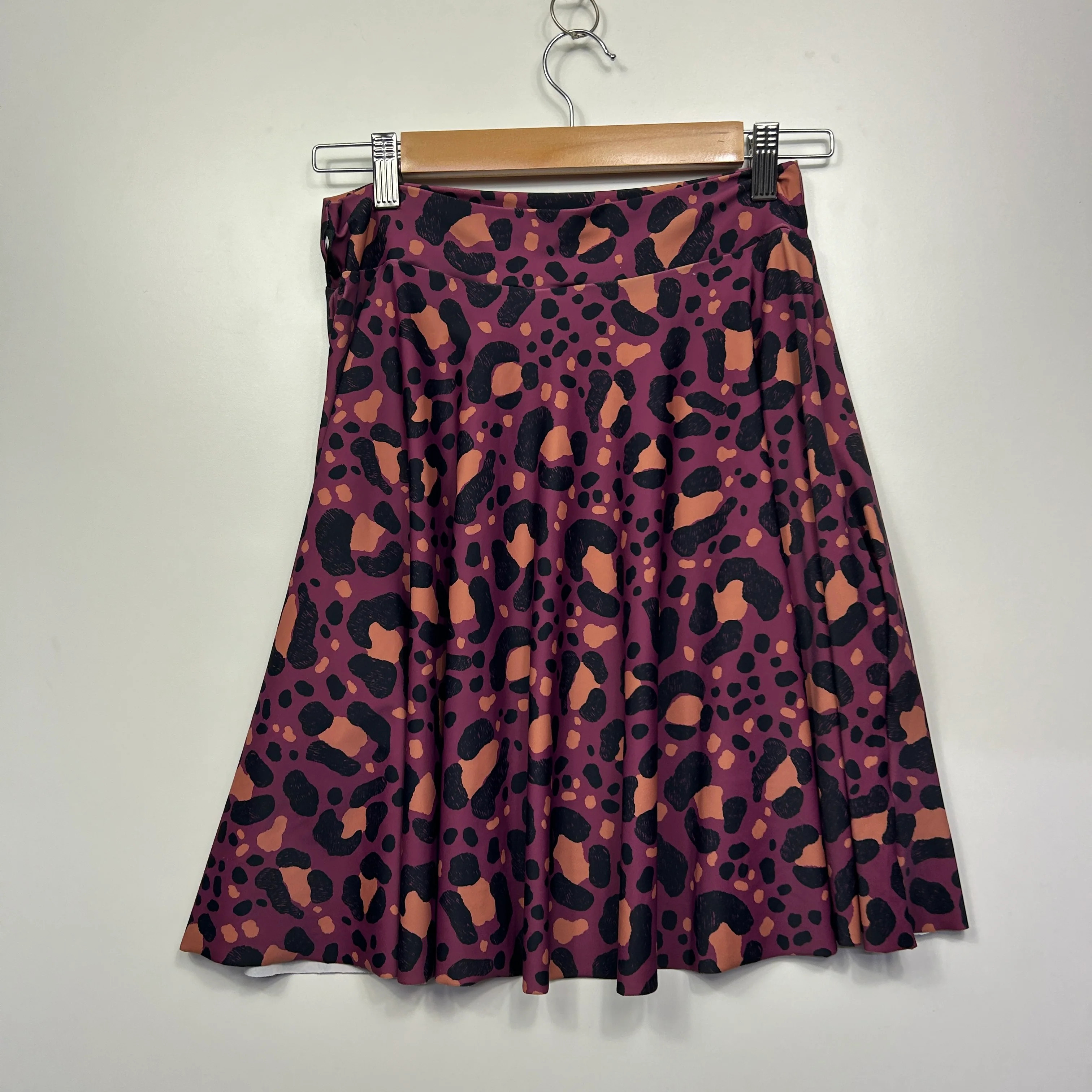 exoticathletica Skirt Size Large 14 Pink Animal Print - Image 2