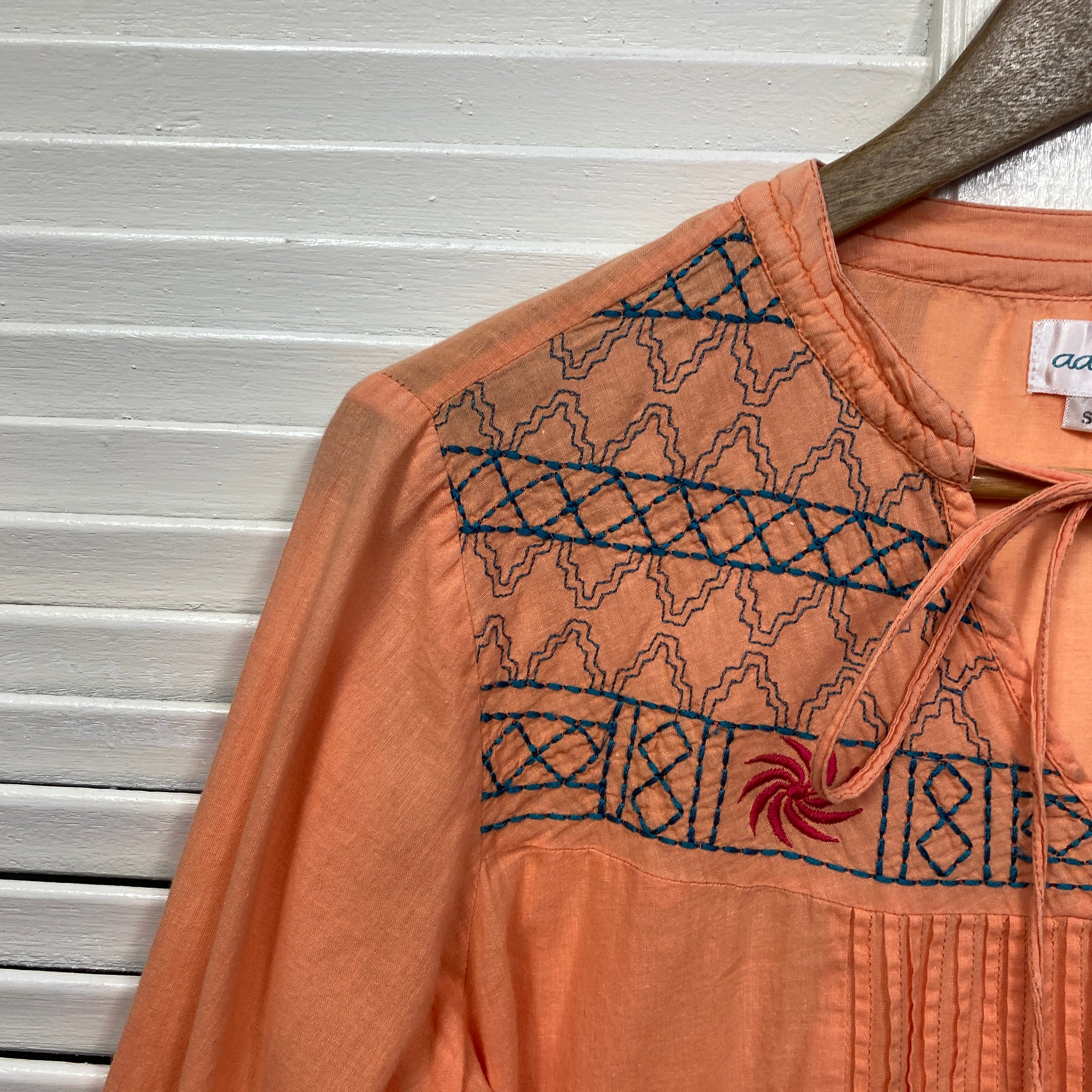 Adrift Top Size 12 / Small Oversized Long Sleeve Boho Embroidered - Image 4