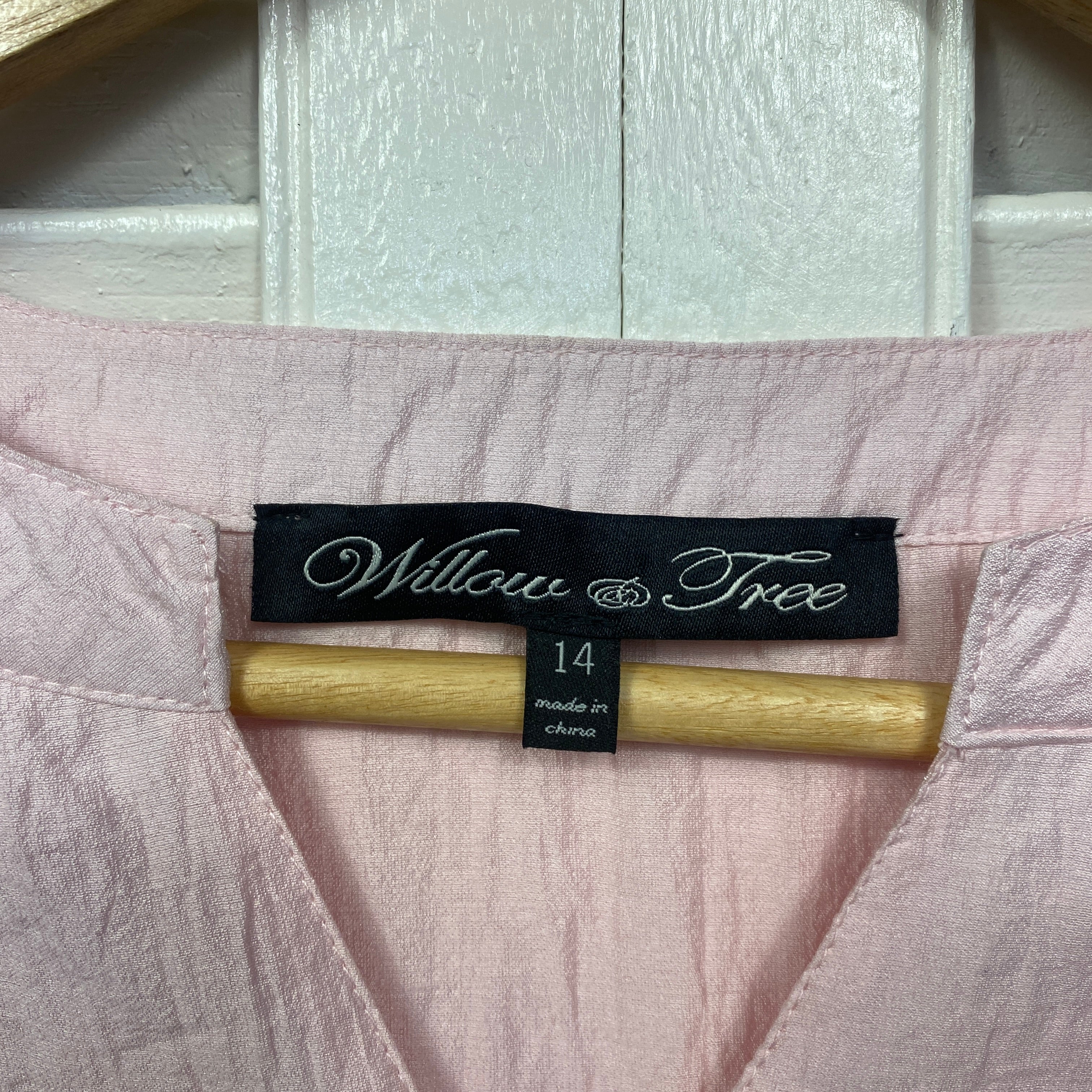 Willow Tree Top Size 14 Pink Short Sleeve Viscose Blend - Image 4