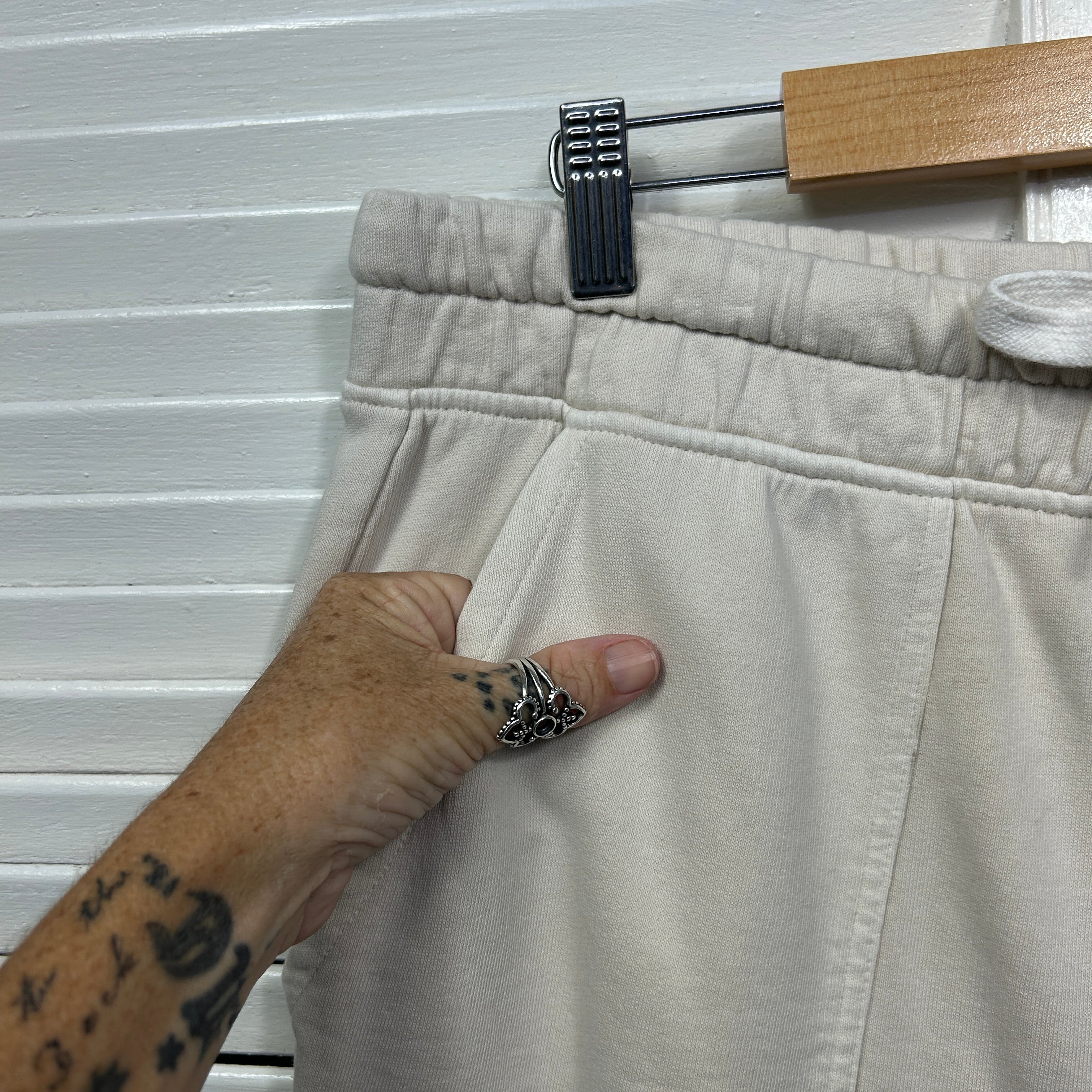 Target Sweat Pants Size 16 Beige Pockets Activewear - Image 4