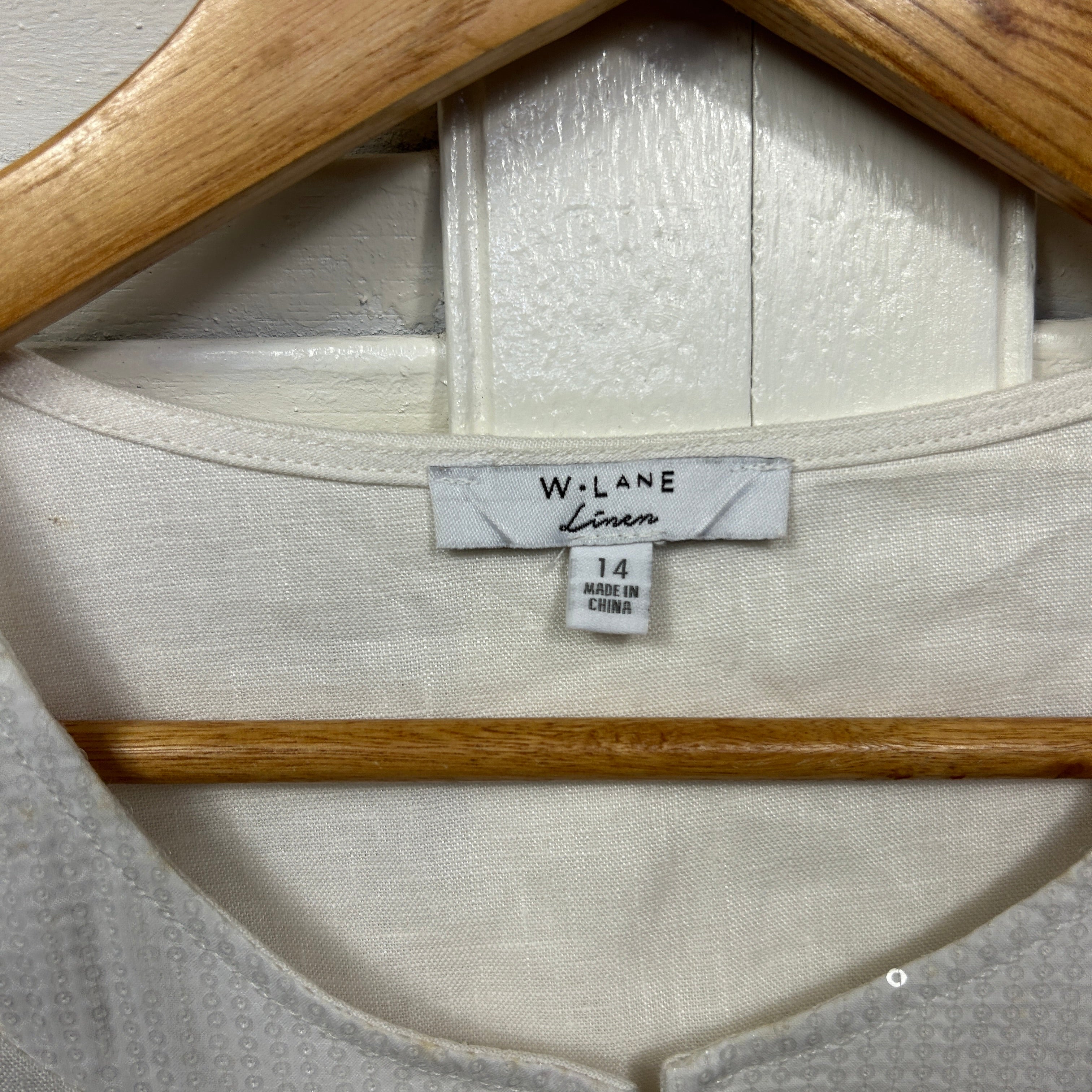 W Lane Linen Top Size 14 White Sequins Long Sleeve - Image 3