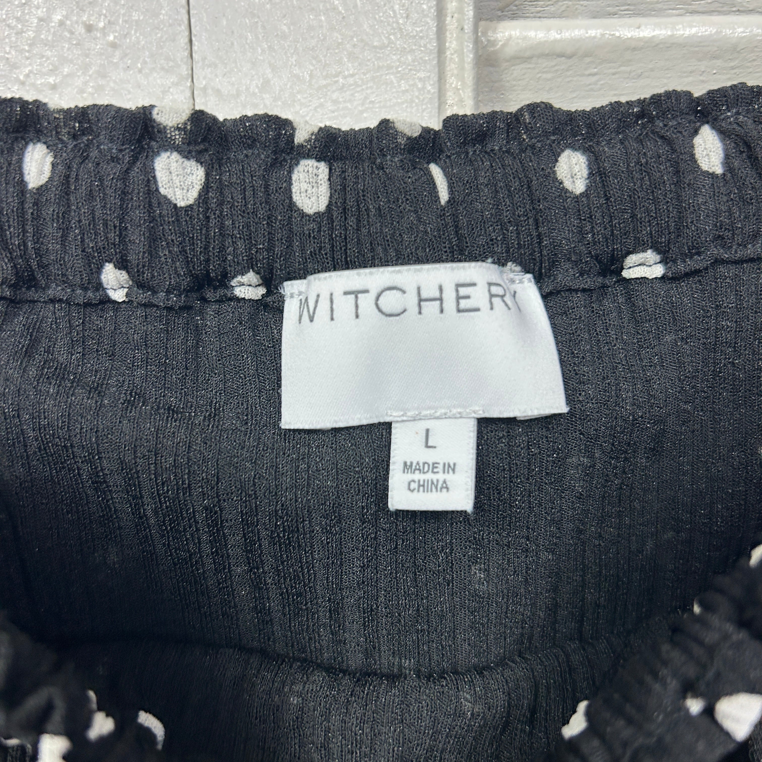 Witchery Top Size 14 Large Black White Polka Dots - Image 3