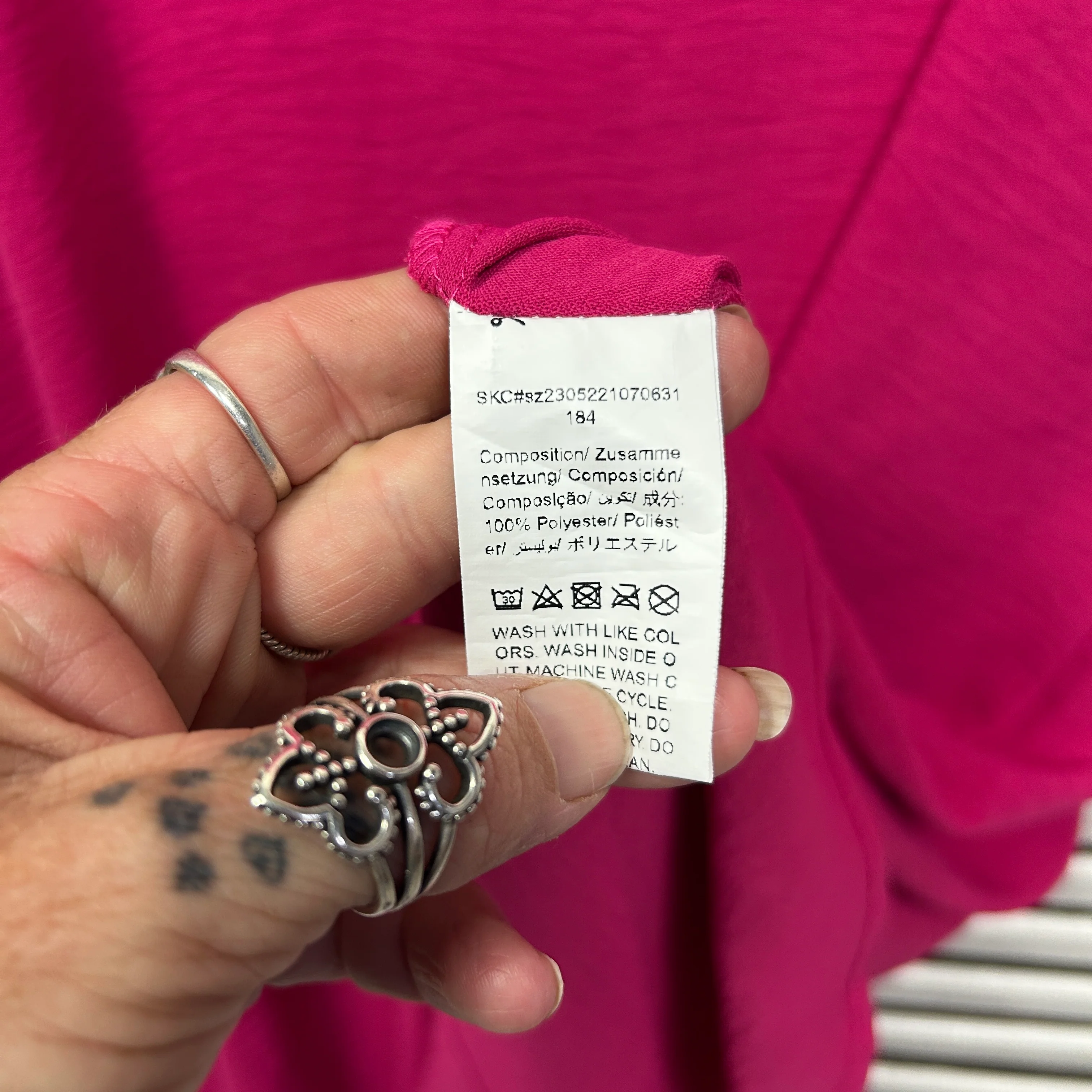 Shein Curve Top Size 16 0XL Pink 3/4 Sleeve - Image 5