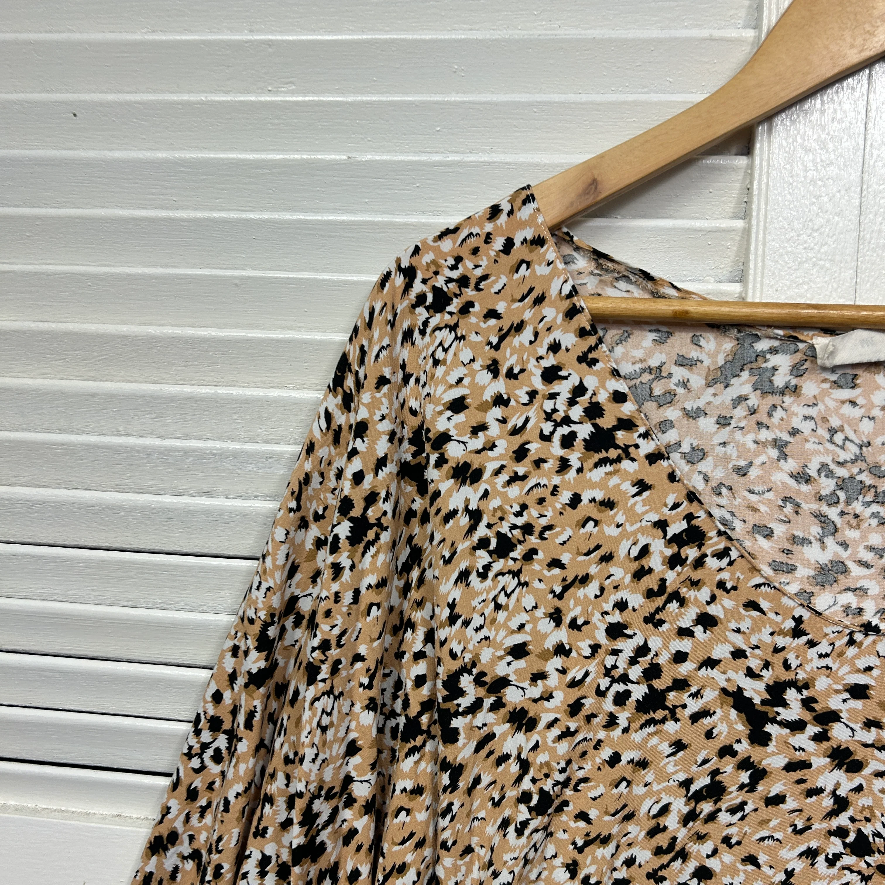 Abode Luxe Maxi Dress Medium Large 12 14 Long Sleeve Rayon - Image 3