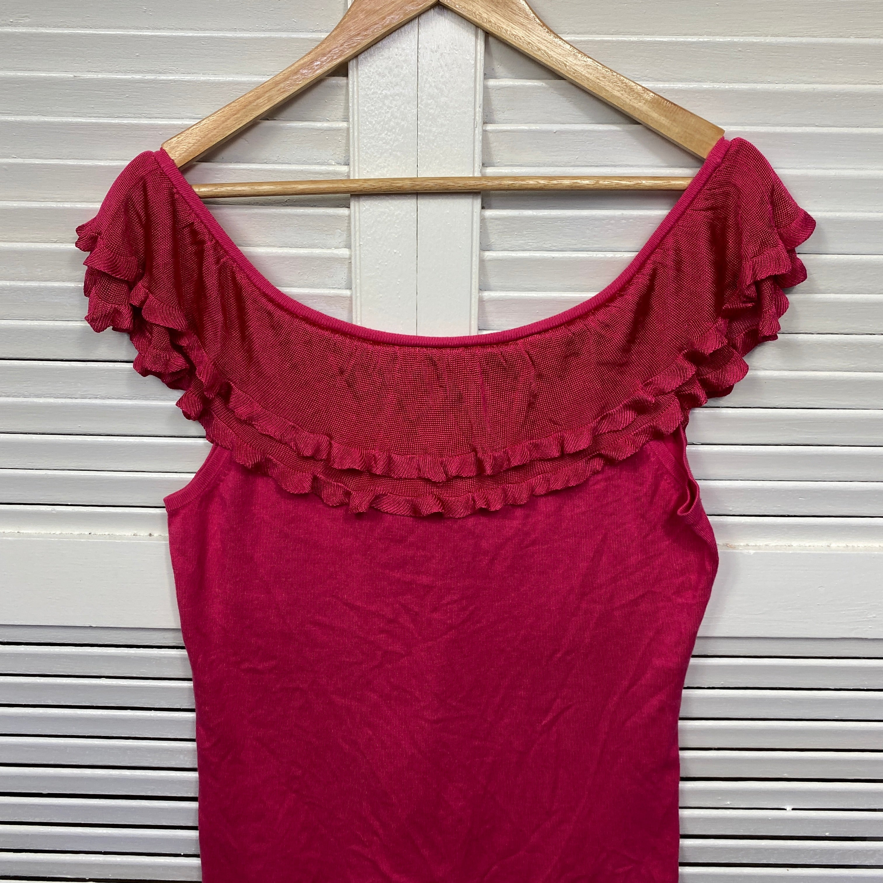 The Works Top Size 14 Large Pink Ruffle Neckline Rayon - Image 6