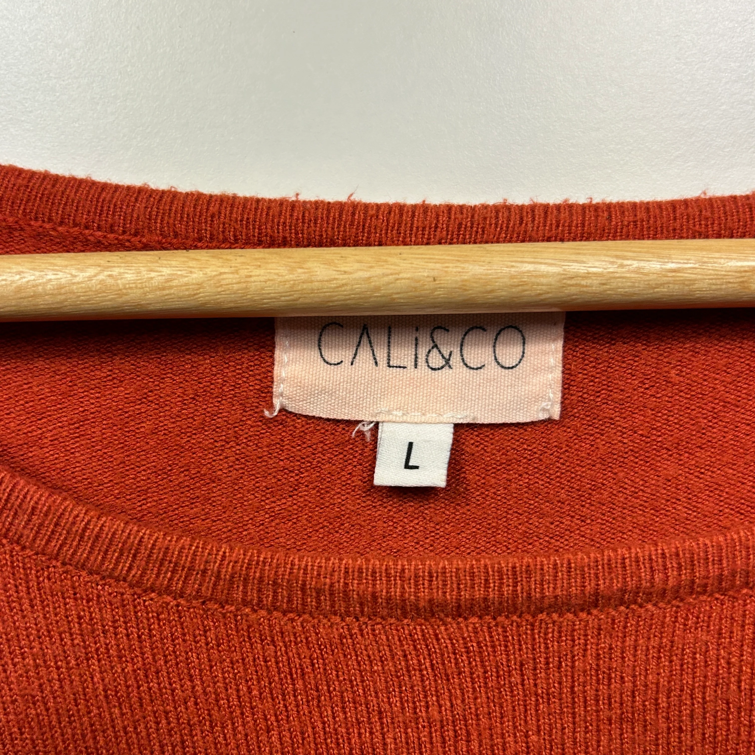 Cali & Co Wool Blend Jumper Size Large Rust Sequins Long Sleeve Knit - Image 3
