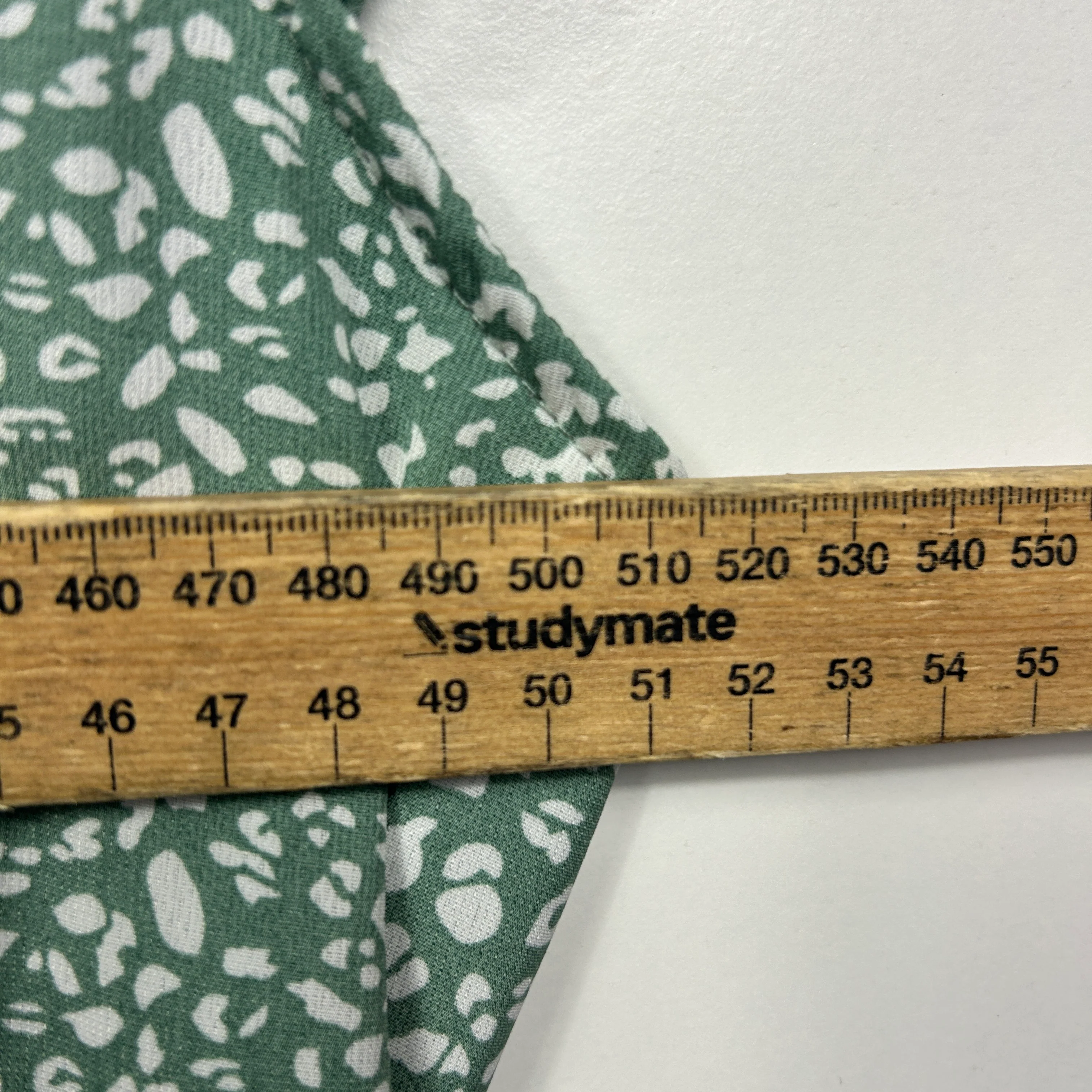 Ally Green Animal Print Dress - Size 14 - Image 5