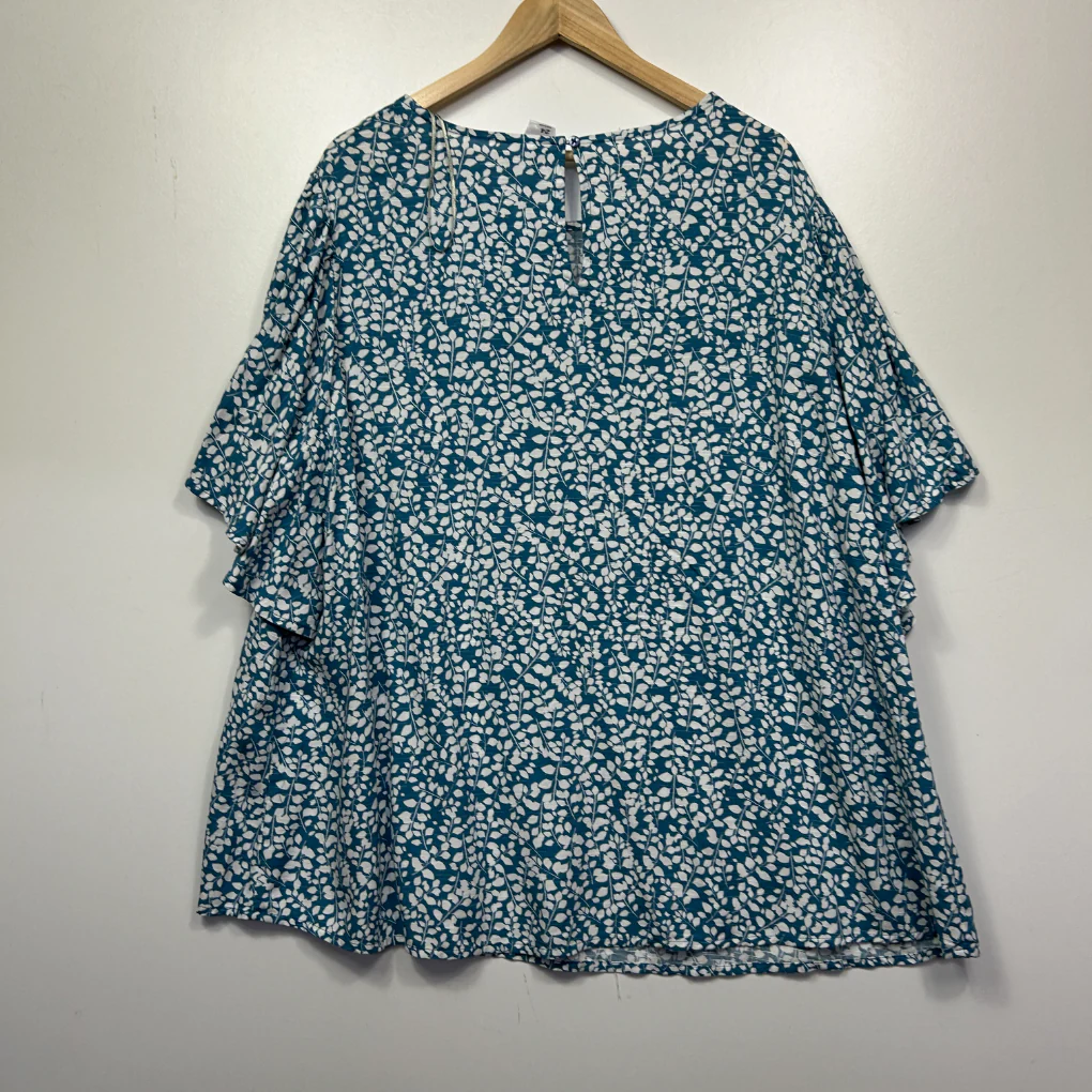 Anko Curve Teal & White Leaf Print Short Sleeve Top - Size 24 - Image 4