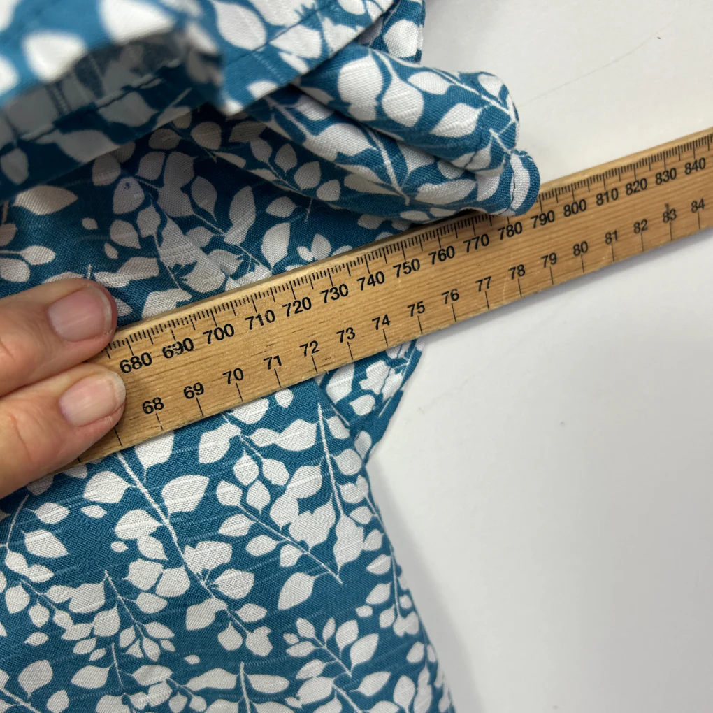 Anko Curve Teal & White Leaf Print Short Sleeve Top - Size 24 - Image 6