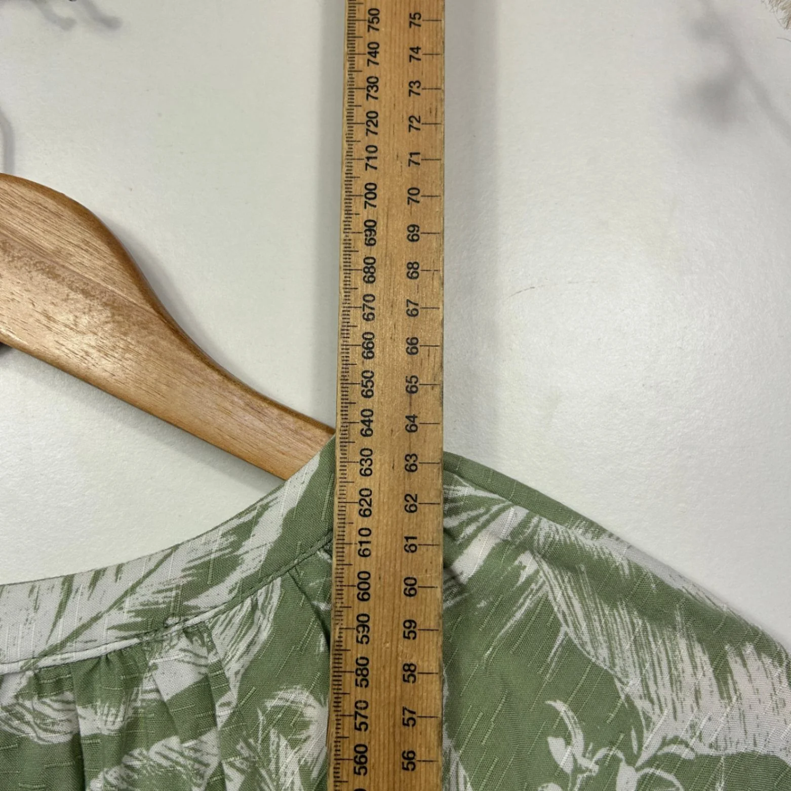 Anko Green Viscose Short Sleeve Leaf Print Round Neck Casual Blouse Top Size 14 - Image 4