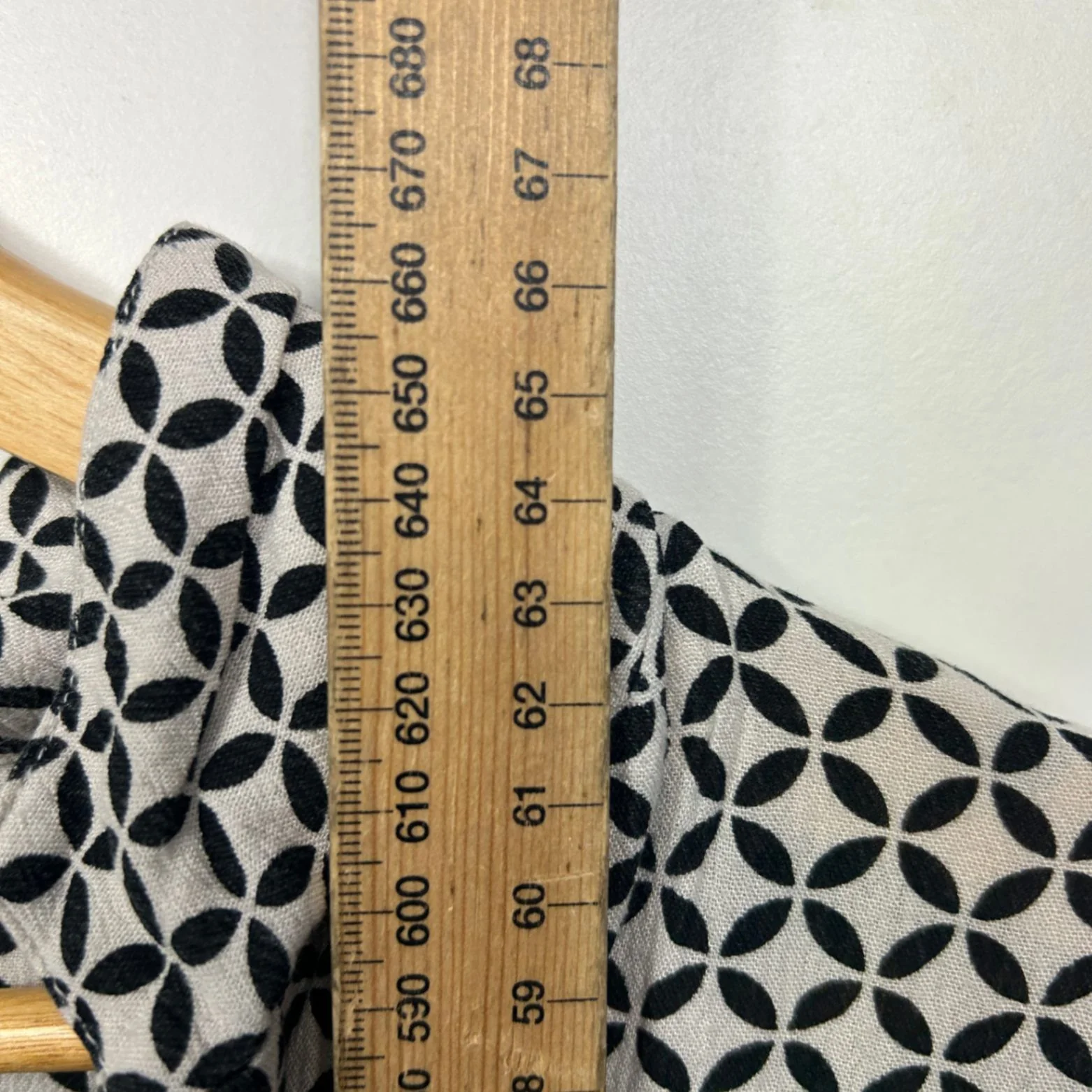 Anko Top Black White Viscose Long Sleeve Blouse Size 14 - Image 7