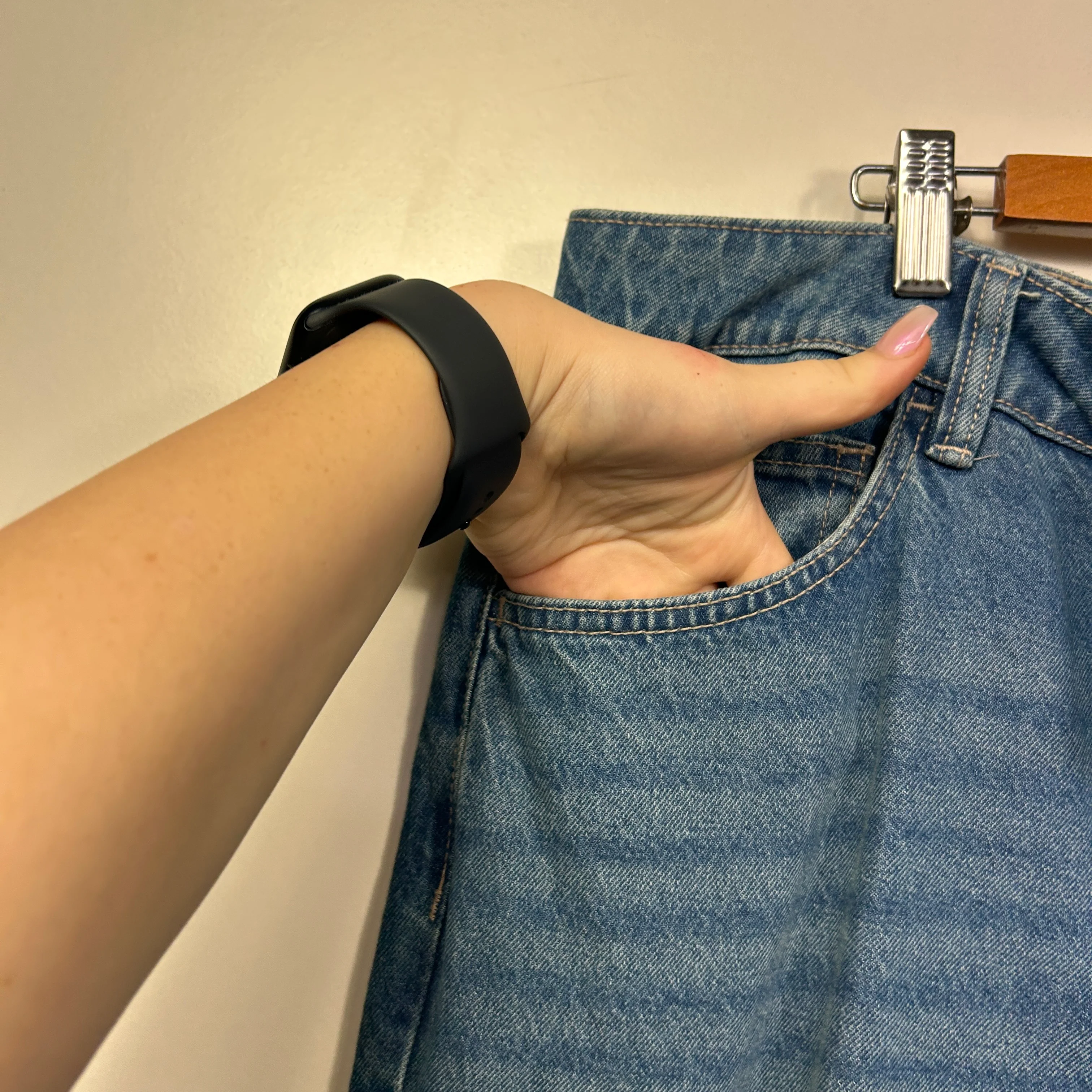 Anko Wide Low Rise Denim Jeans - Size 18 - Image 3