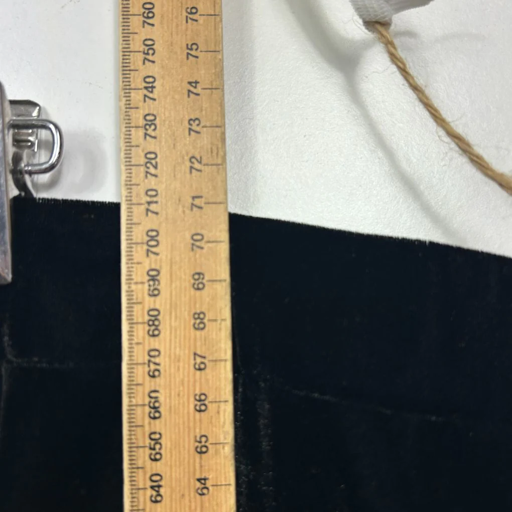 Autograph Black Velvet Midi Skirt - Size 22 - Image 5