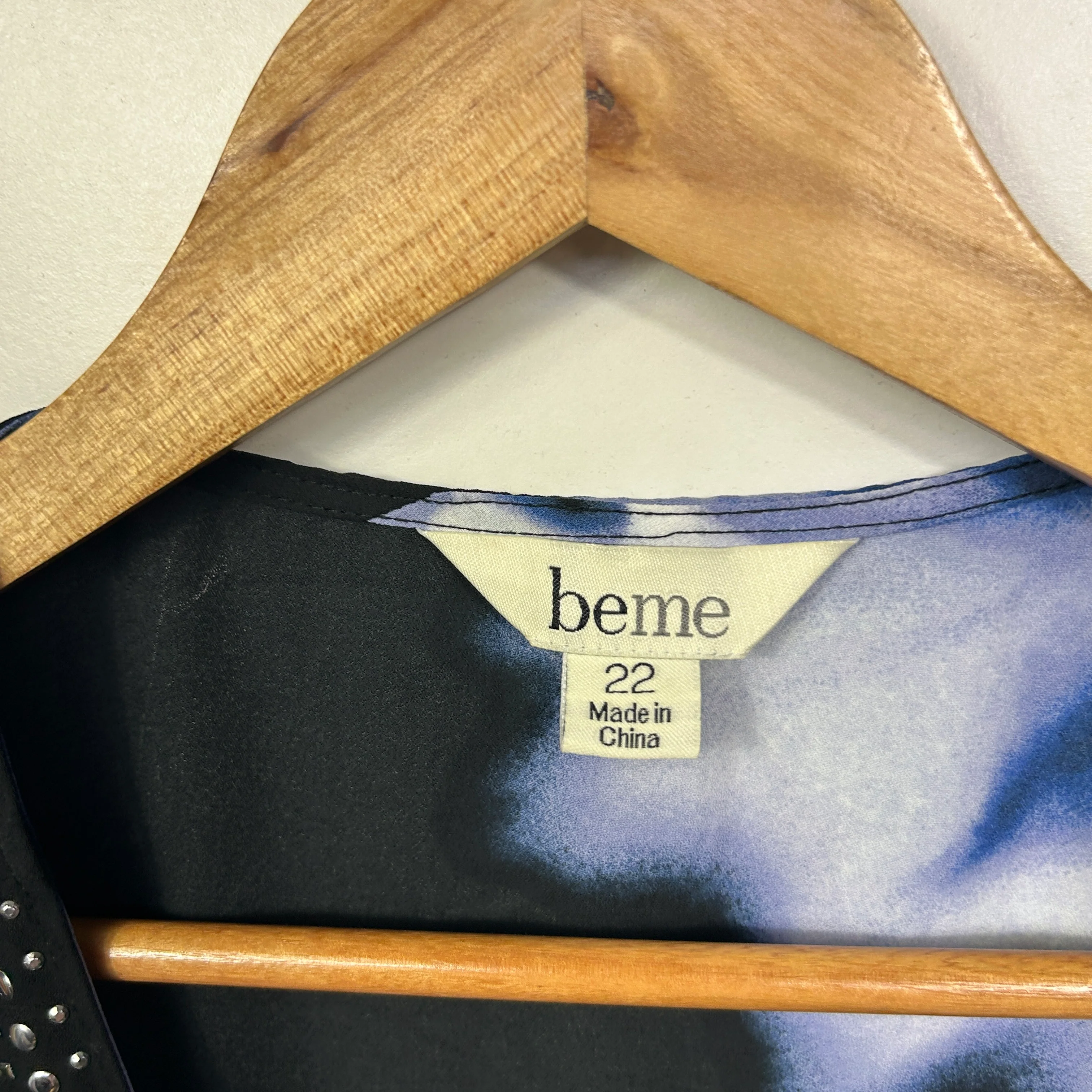Beme Blue & Black Tie-Dye Open Front Longlione Kimono Top  - Size 22 - Image 3