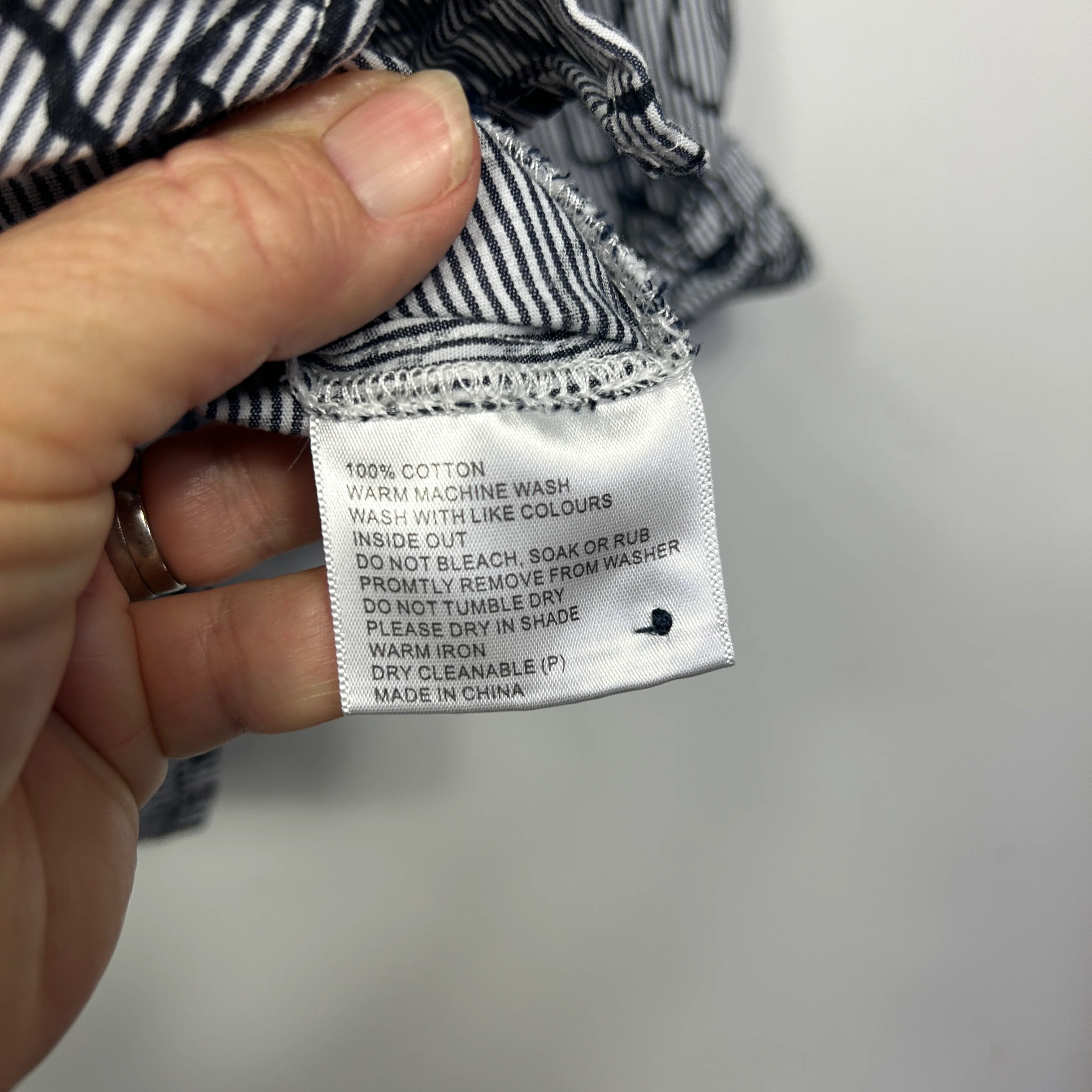 Black Pepper Grey Striped Floral Button Up Shirt - Size 20 - Image 3
