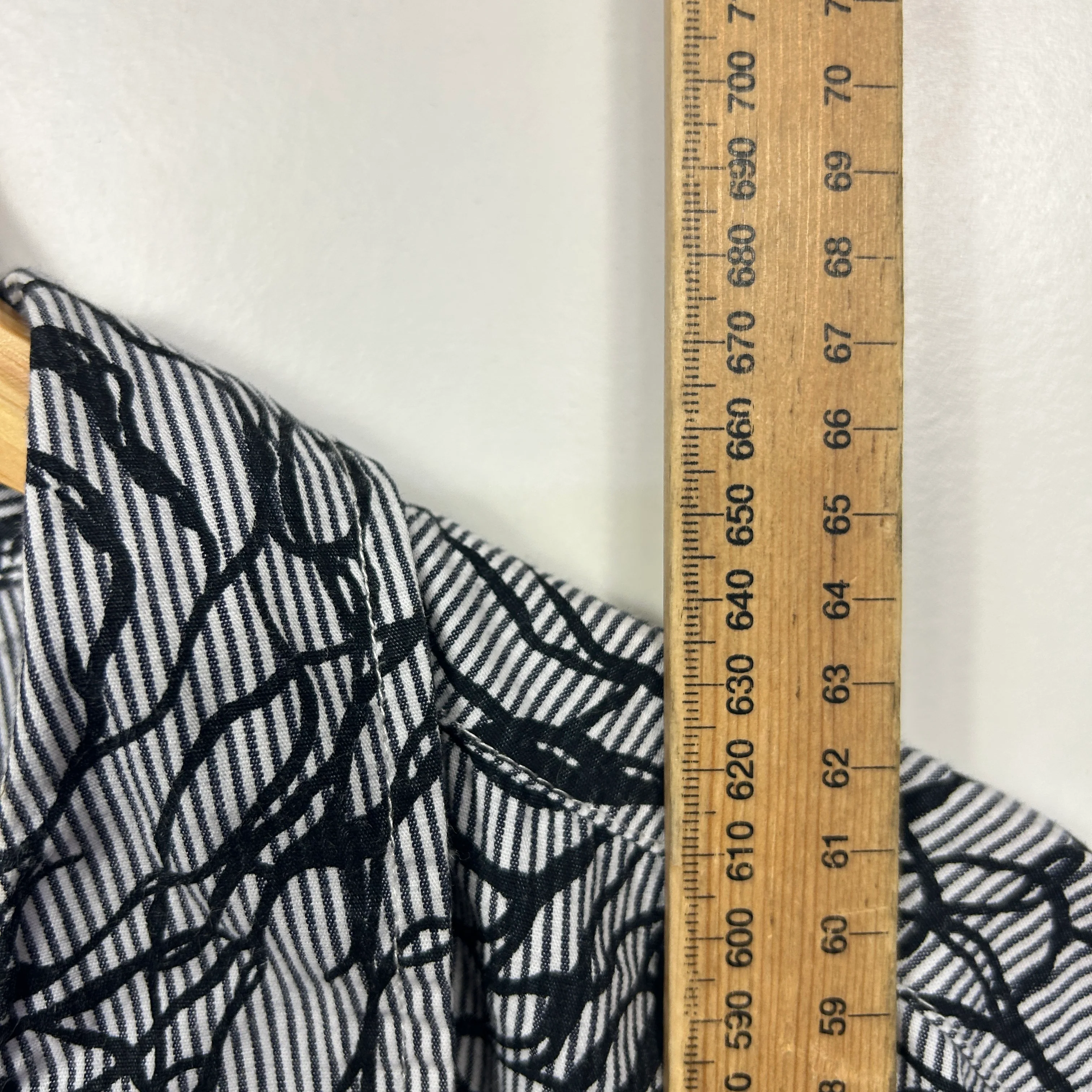 Black Pepper Grey Striped Floral Button Up Shirt - Size 20 - Image 6