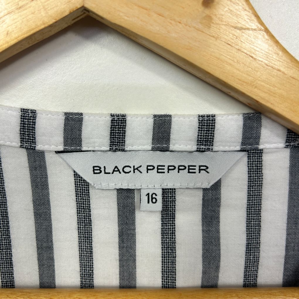 Black Pepper Grey Cotton Stripe Top - Size 16 - Image 3
