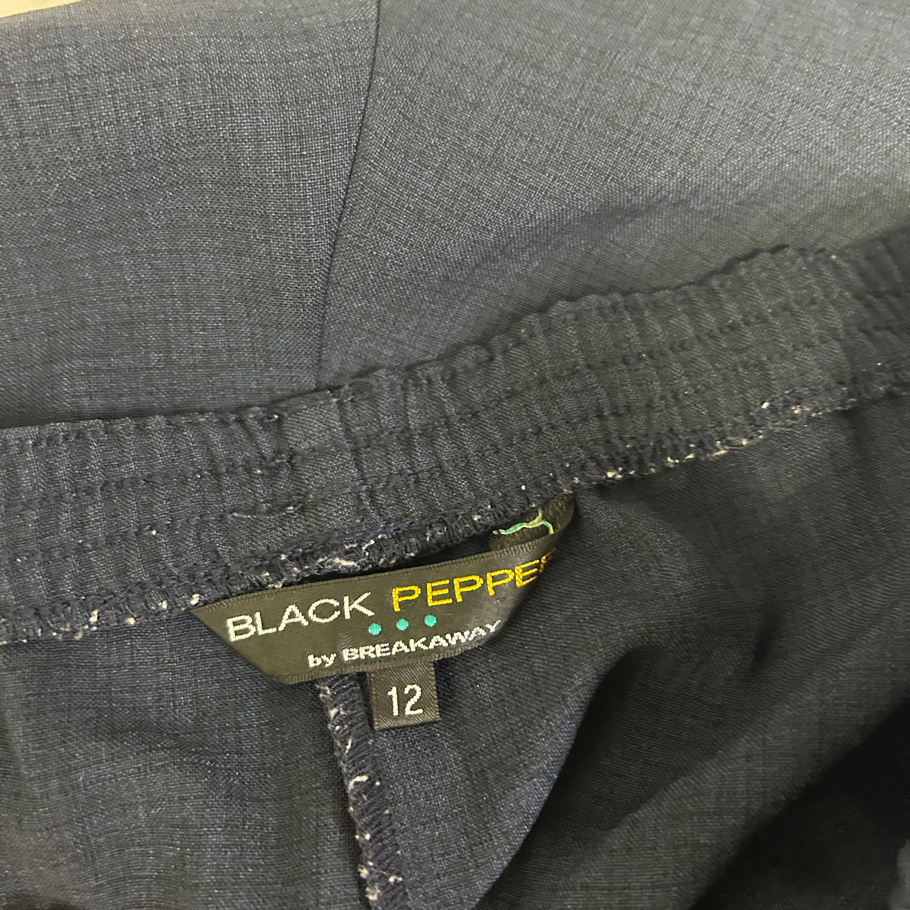 Black Pepper Navy Shorts - Size 12 - Image 3