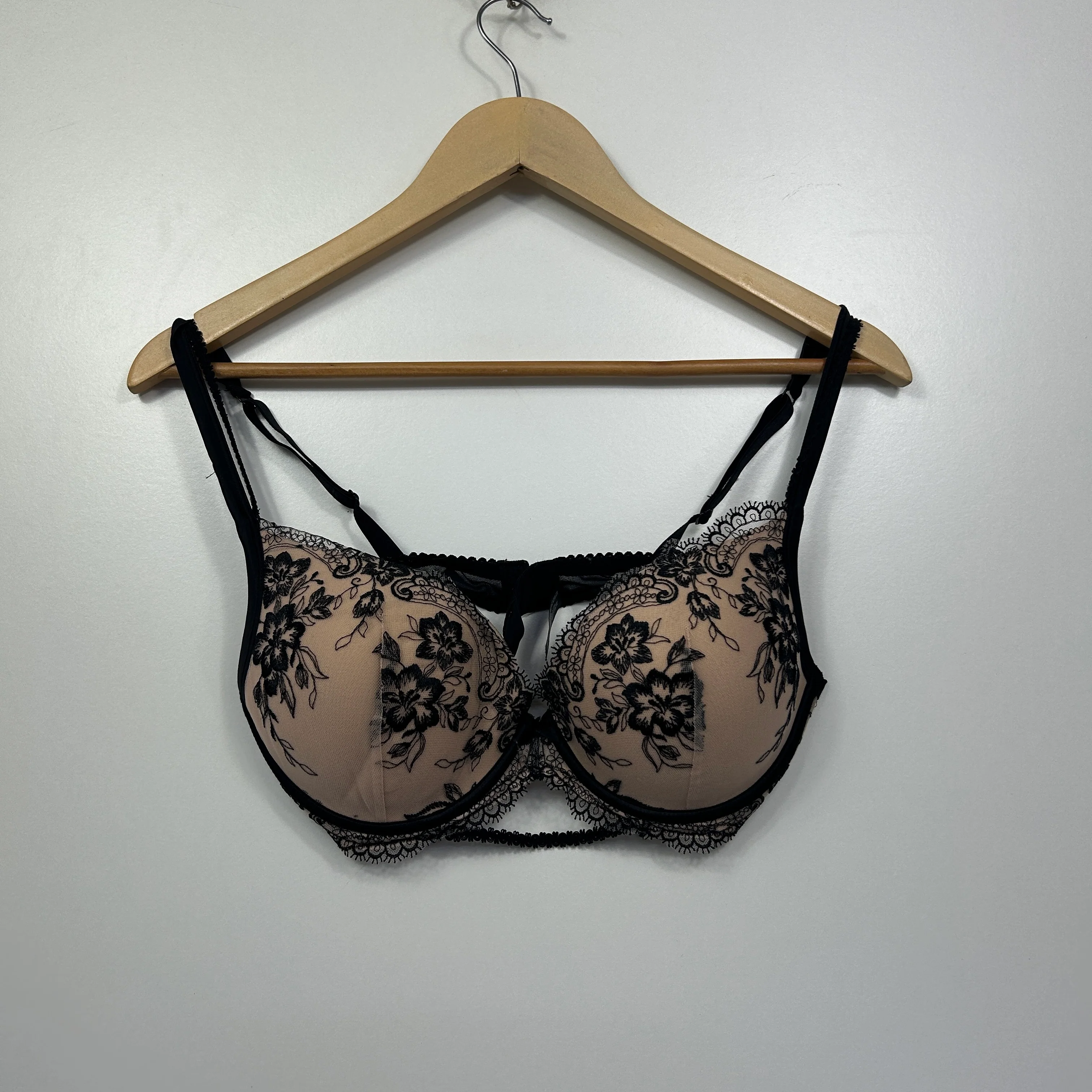 Bras N Things Black Nude Floral Lace Bra - Size 14D/36D - Image 2