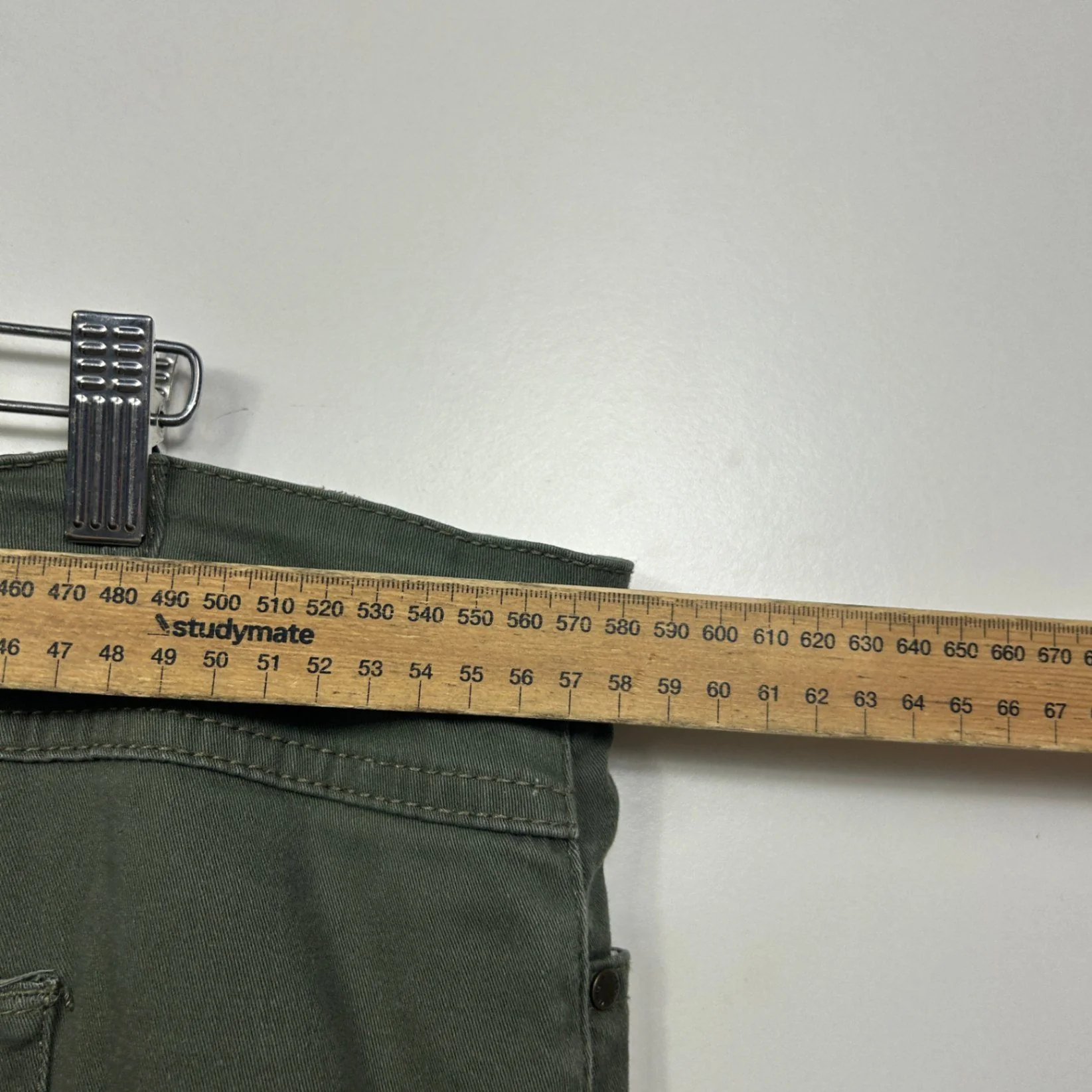 Breakers Womens Olive Green Cotton Bermuda Shorts Size 26 - Image 6