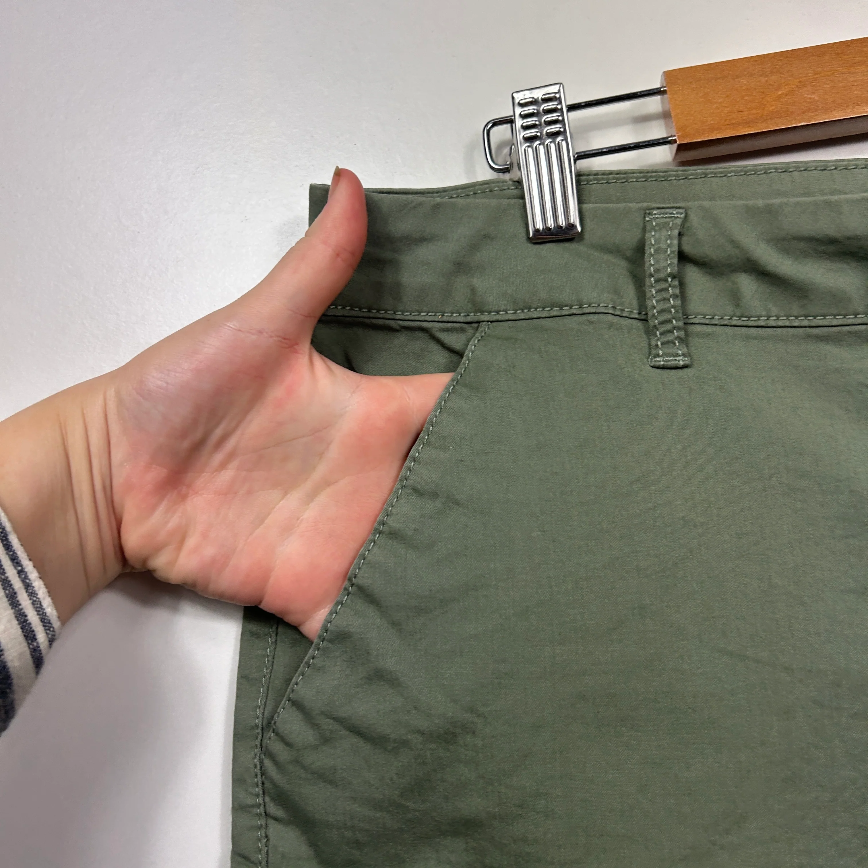 Brillant Basics Olive Green Chino Shorts - Size 14 - Image 2