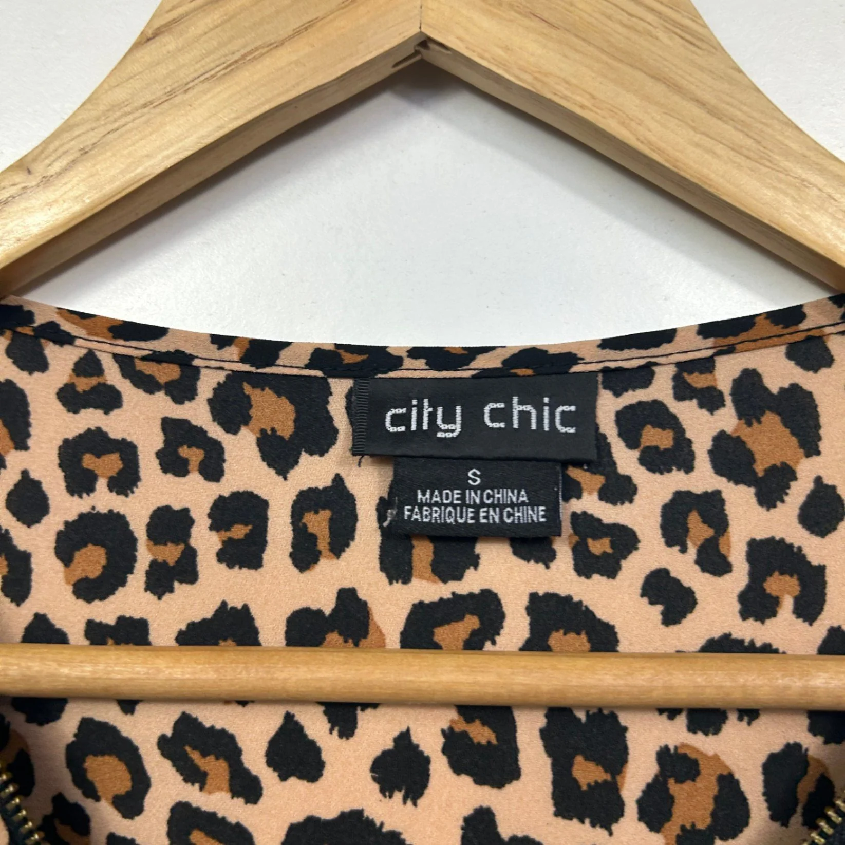 City Chic Beige Black Animal Print Tunic Top Blouse Size 16 Plus Small - Image 3