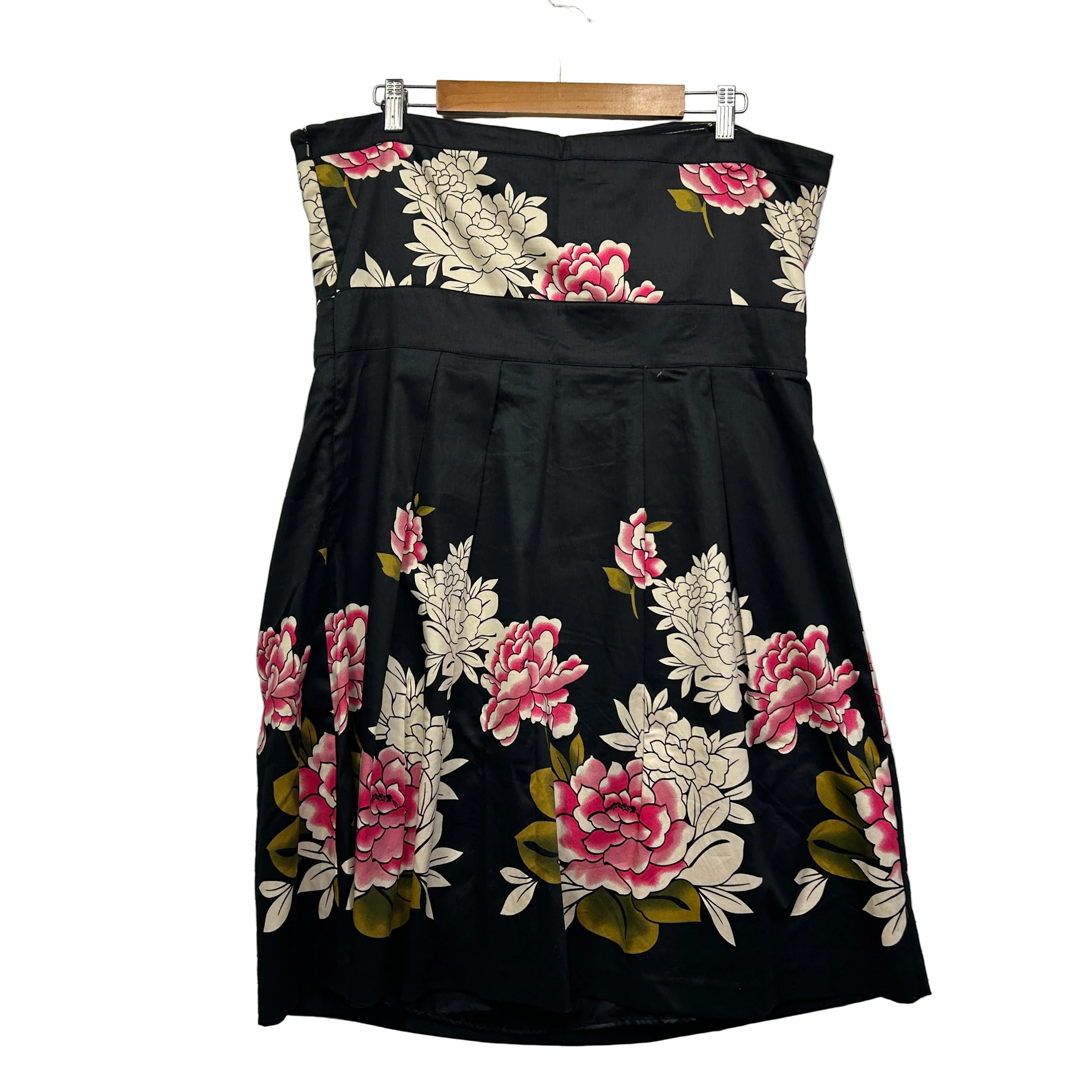 City Chic Dress Size 16 Small Plus Strapless Floral Cocktail - Image 2
