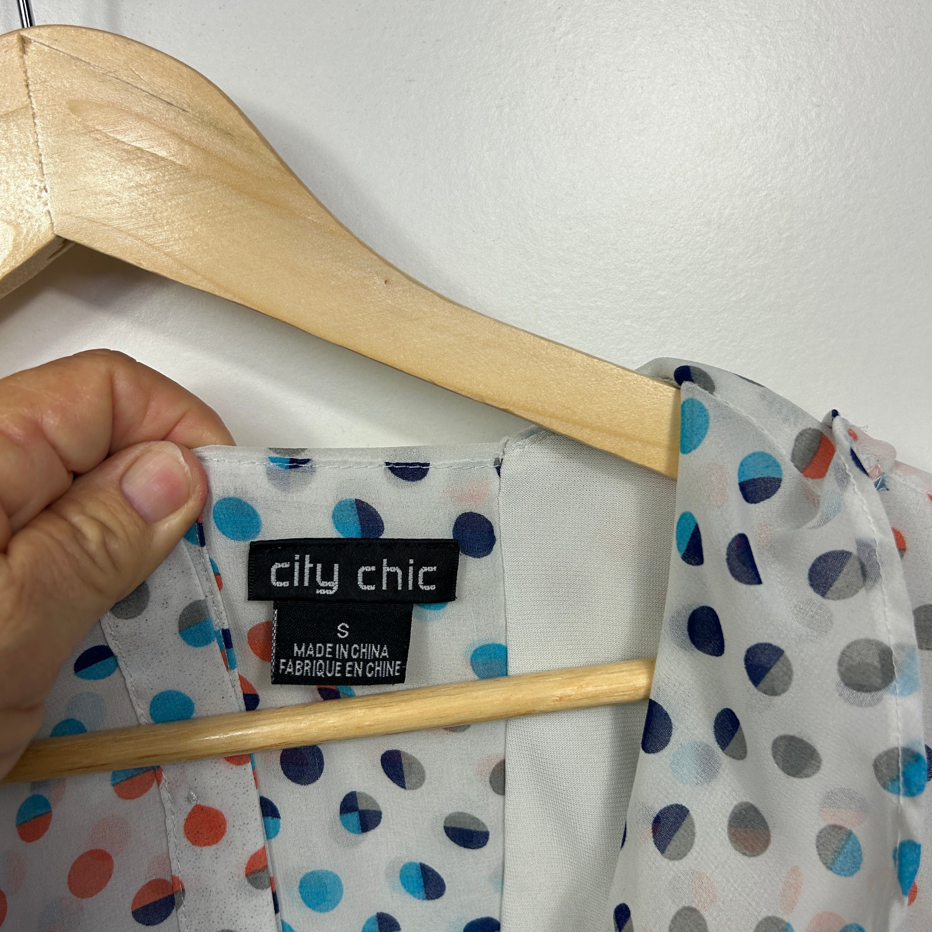City Chic White Polka Dot Top - Size 16/S - Image 4