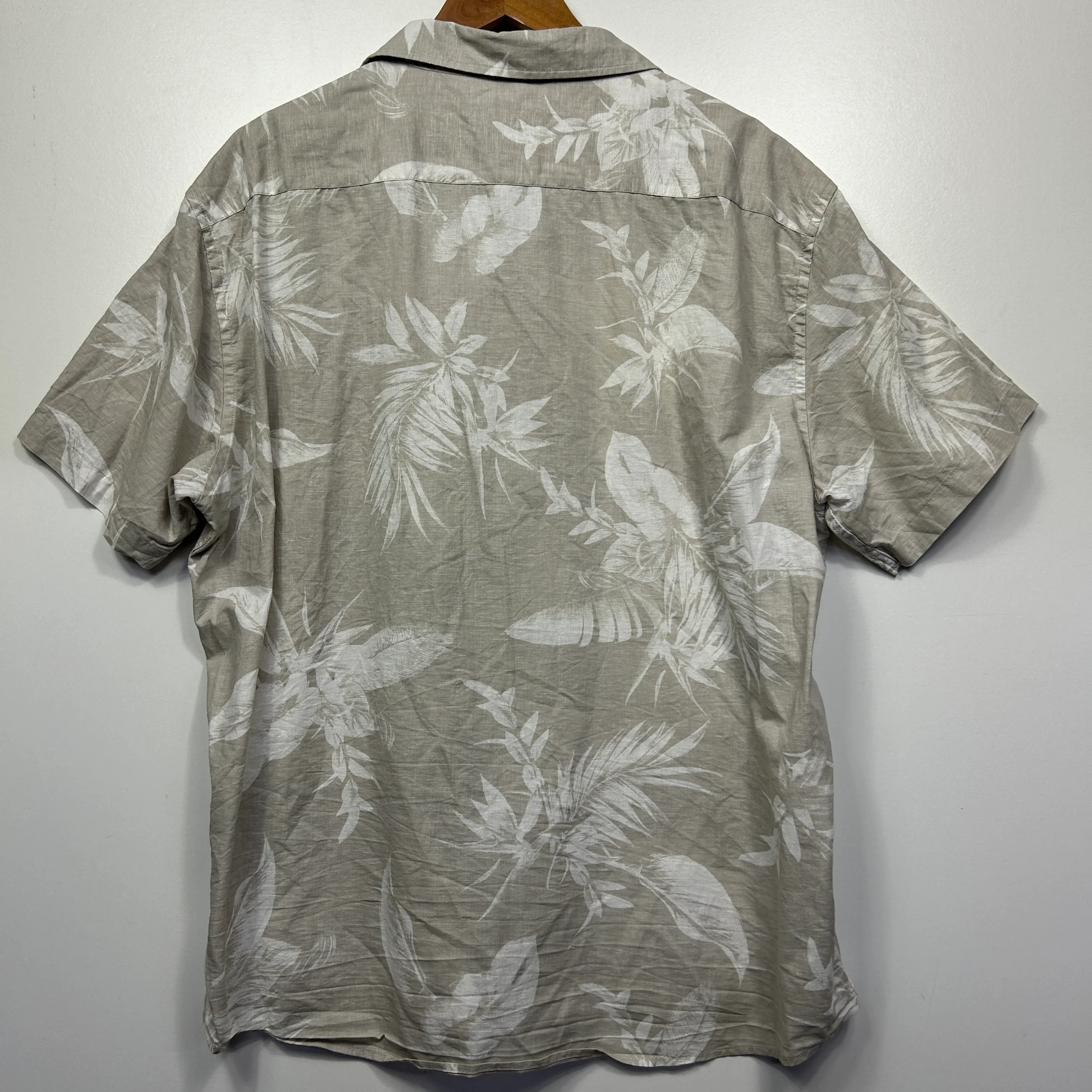 Connor Sage Leaf Print Short Sleeve Shirt - Size 2XL - Image 2