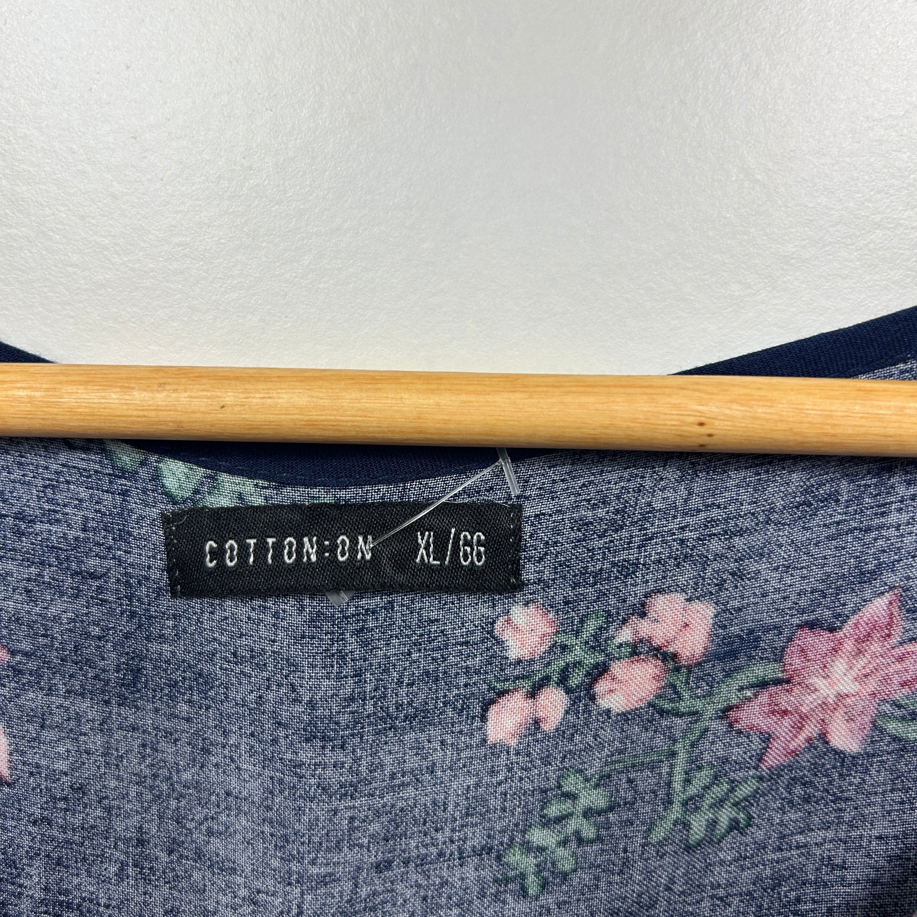 Cotton On Navy and Multicoloured Floral Print Dress - Size XL/16 - Image 3