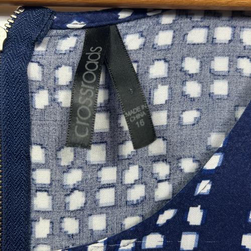 Crossroads Navy & White Geometric Print Shift Dress - Size 16 - Image 2