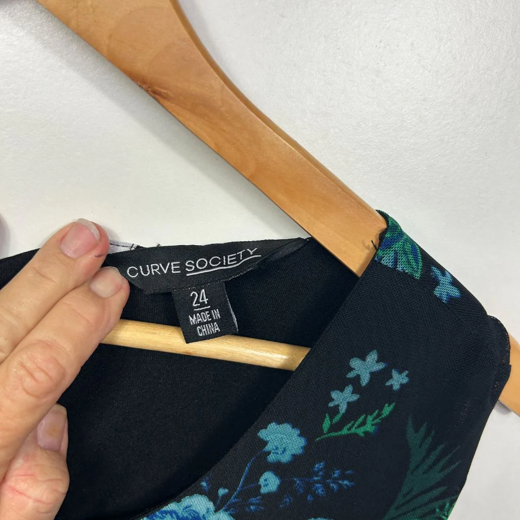 Curve Society Black Dress - Size 24 - Image 2
