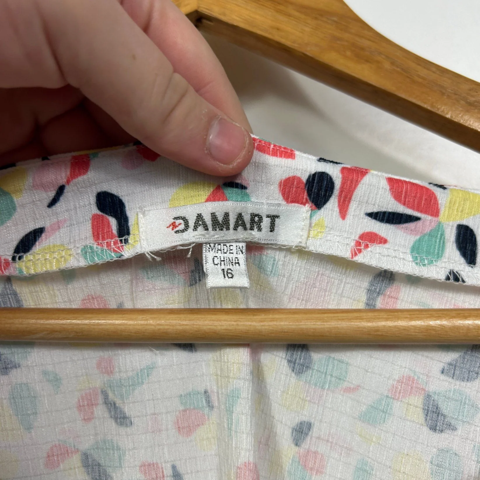 Damart Multicoloured 3/4 Sleeve Top Blouse Size 16 - Image 4