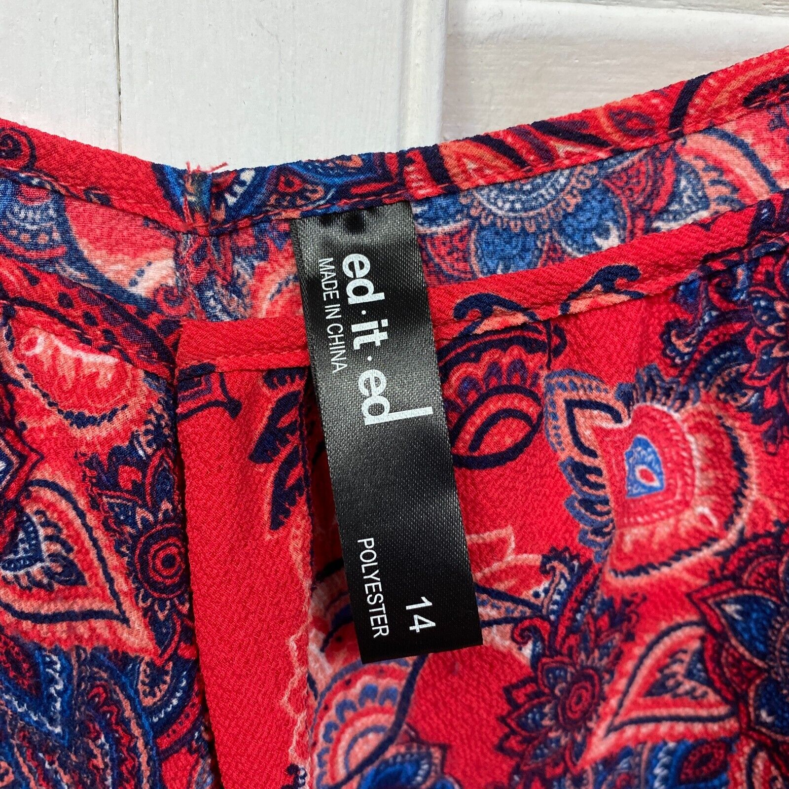 Edited Top Size 14 Red/Pink Floral Cold Shoulder Paisley Print - Image 4