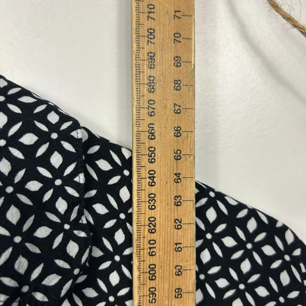 Serra Button Up Black White Top - Size 14 - Image 5