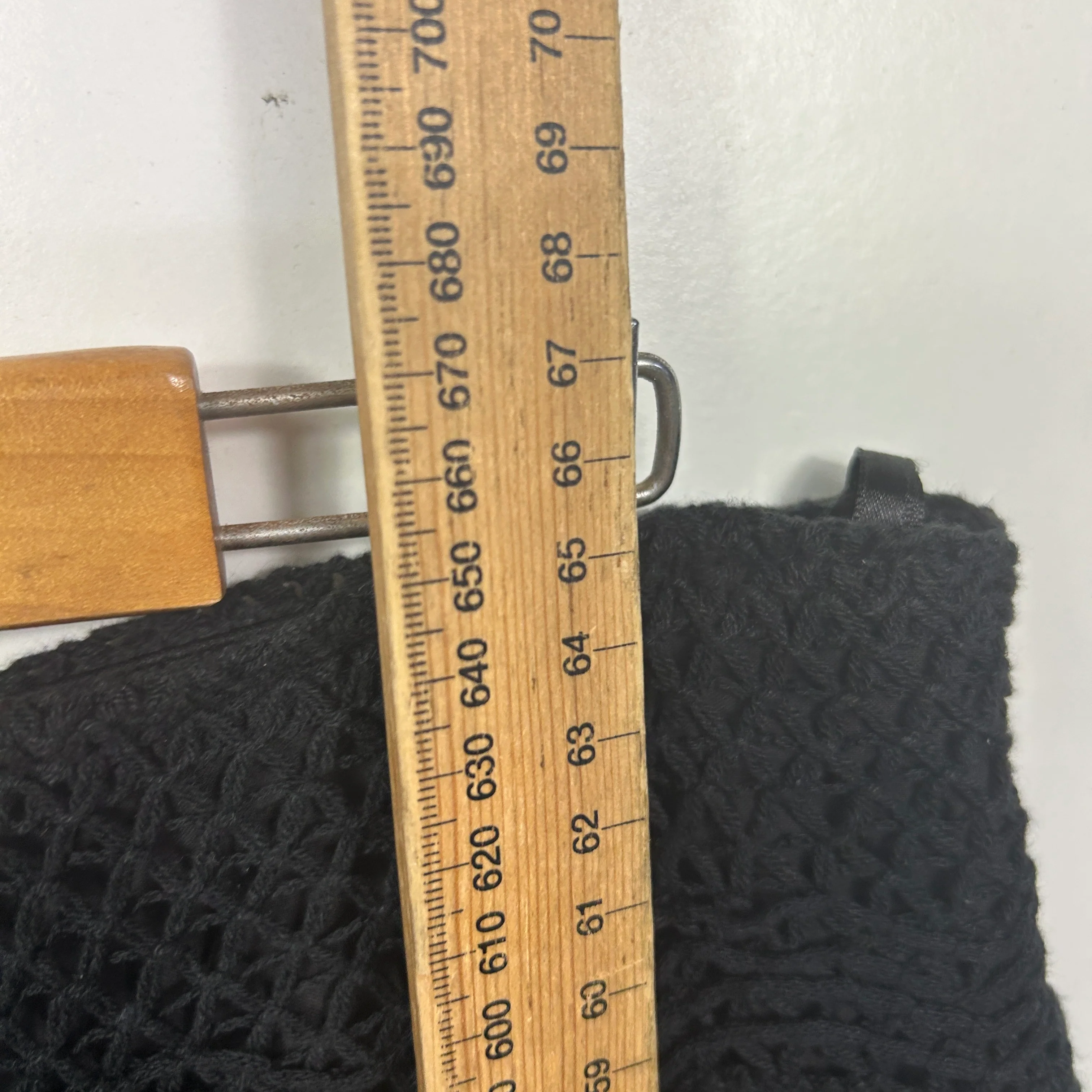 Expression Crochet Waist Black Skirt - Size 16 - Image 6