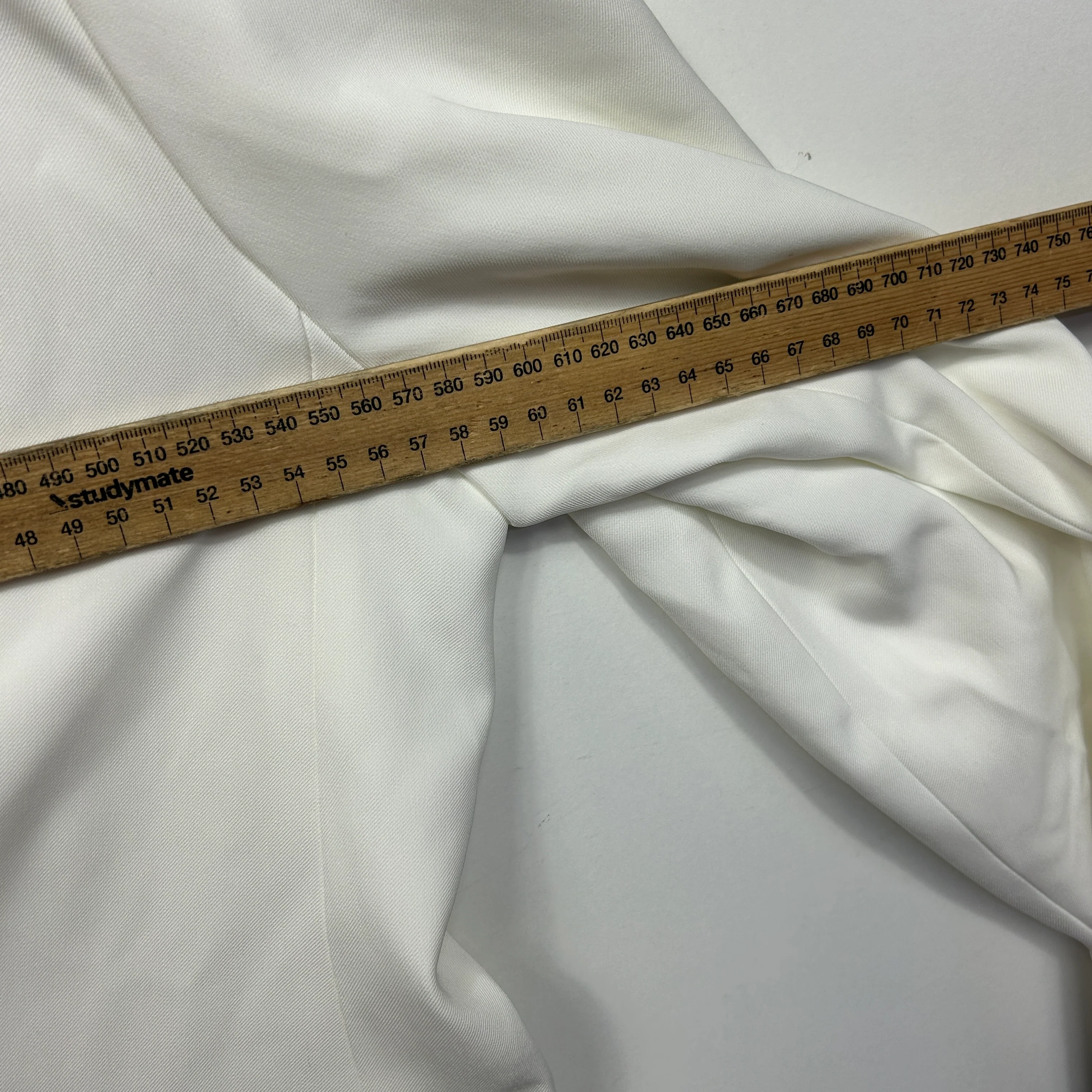 FAYT White Blazer - Size 16 - Image 5