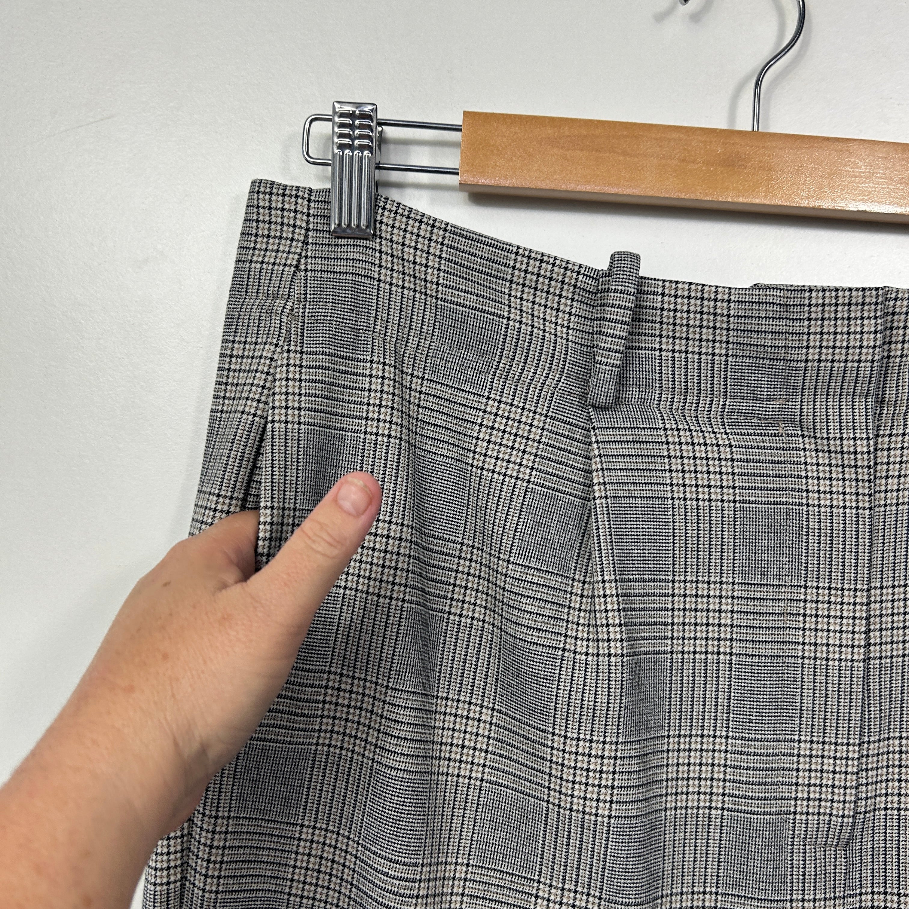 Forever New Grey Houndstooth Check Pants - Size 14 - Image 2
