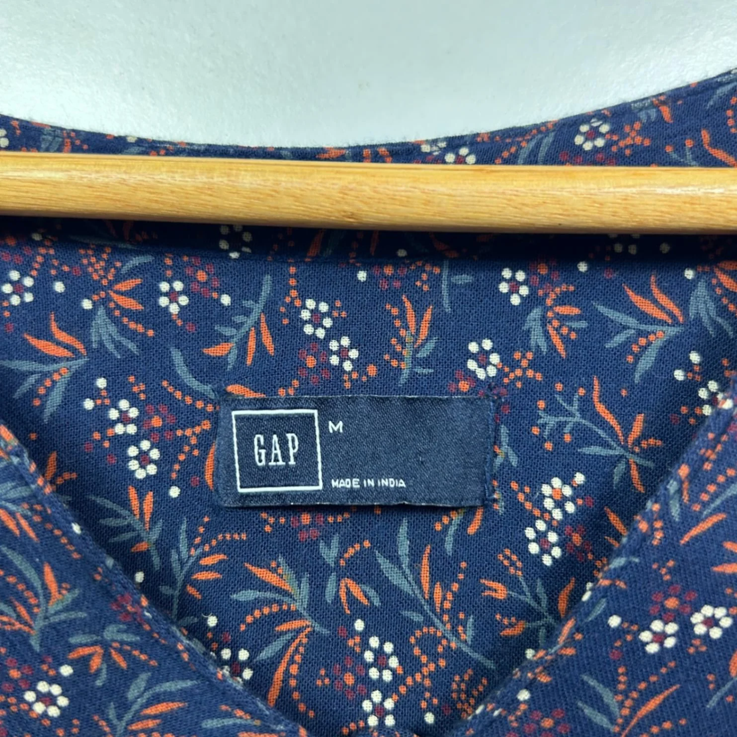 Gap Navy Blue Cotton Long Sleeve Floral Top Blouse Size M - Image 4