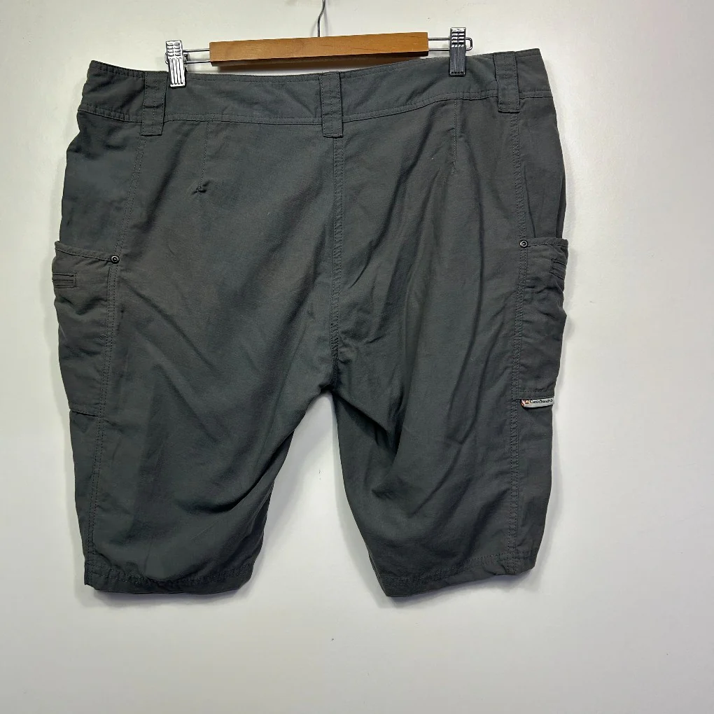 Gondwana Charcoal Cargo Shorts - Size 18 - Image 3