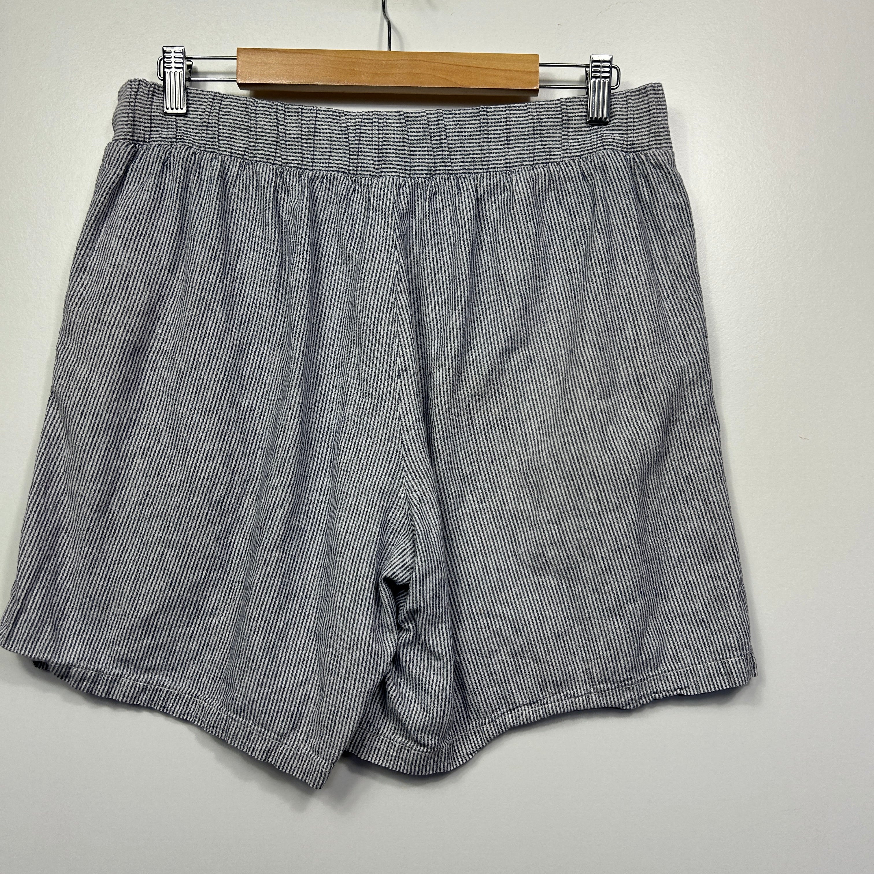 Grey Striped Shorts - Size Approx 14-16 - Image 2