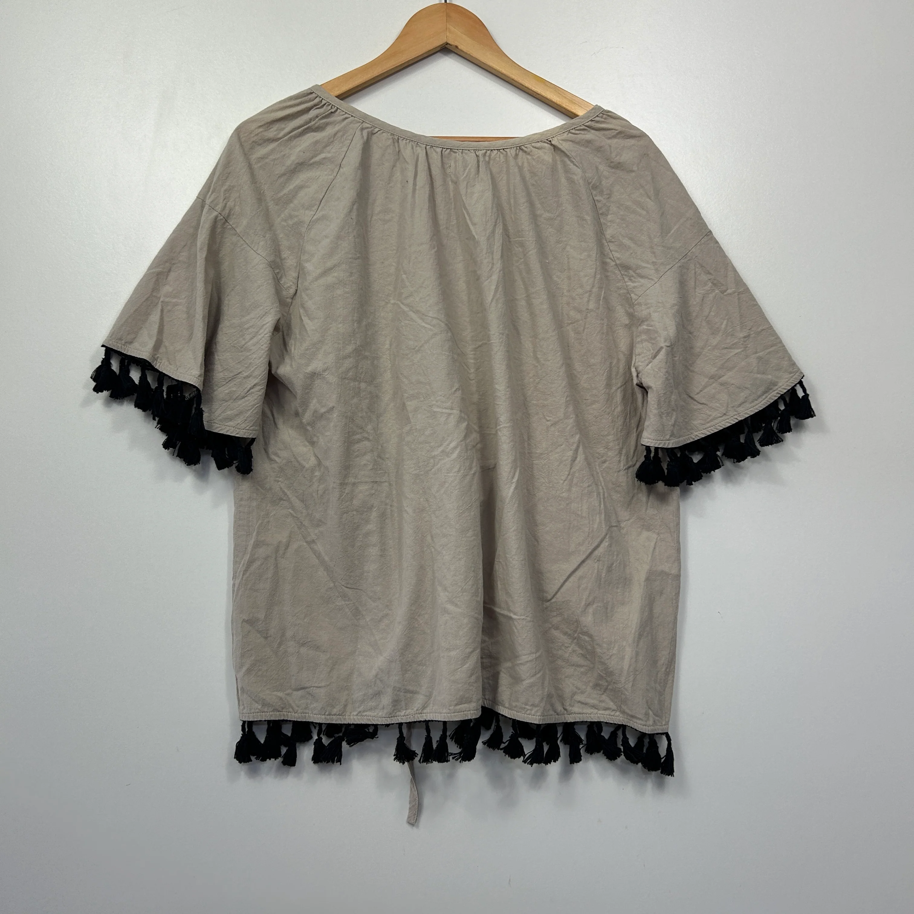Guava Natural Beige Embroidered Tassel Top - Size L - Image 6