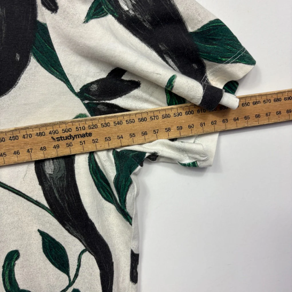 H&M White Chili Pepper Print T-Shirt - Size L - Image 6