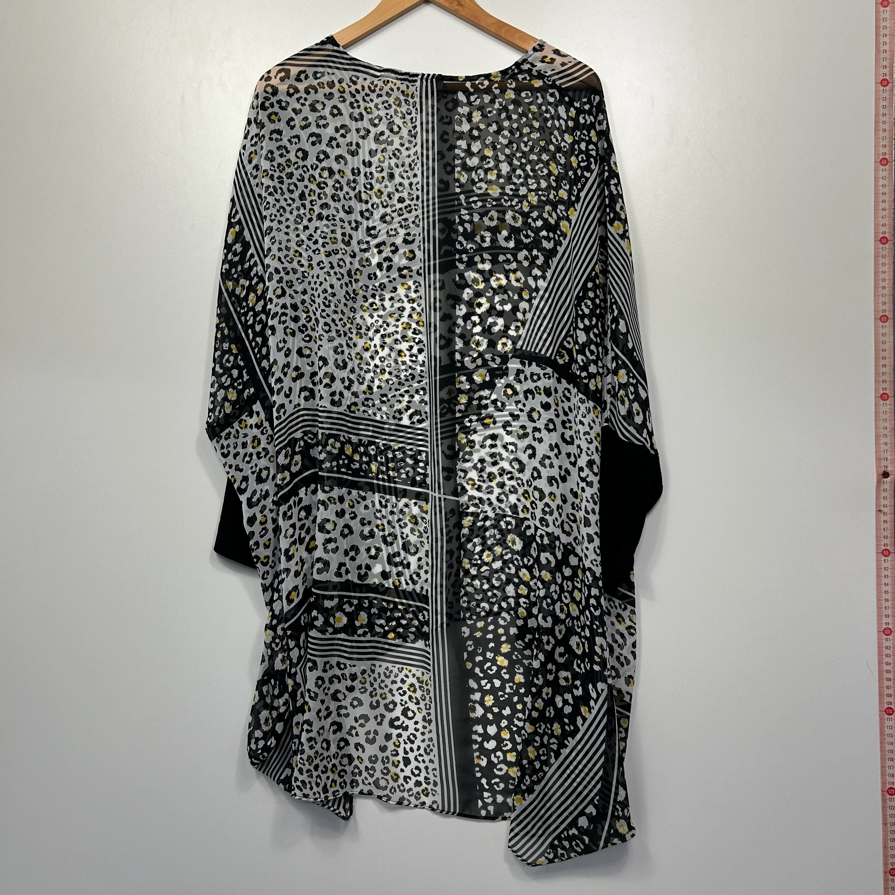 Hammock & Vine Black White Mixed Print Sheer Top - Size 16 - Image 5
