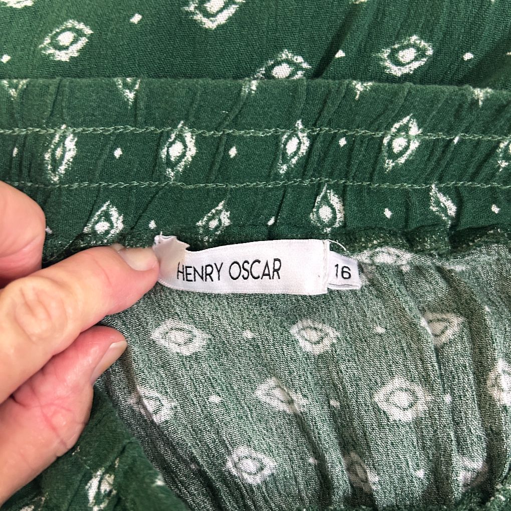 Henry Oscar Green Maxi Skirt - Size 16 - Image 2