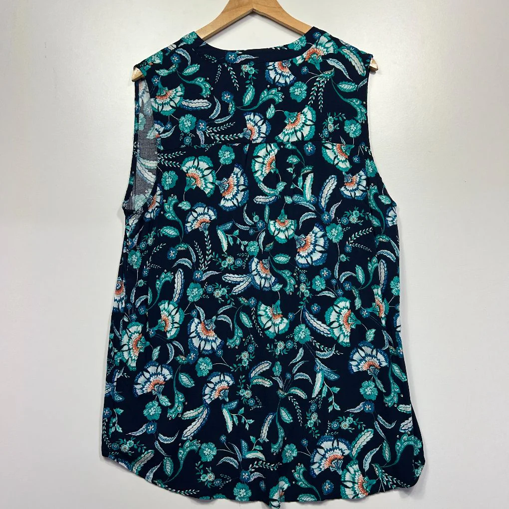 Isobelle Navy Leaf Print Sleeveless Top - Size 18 - Image 3