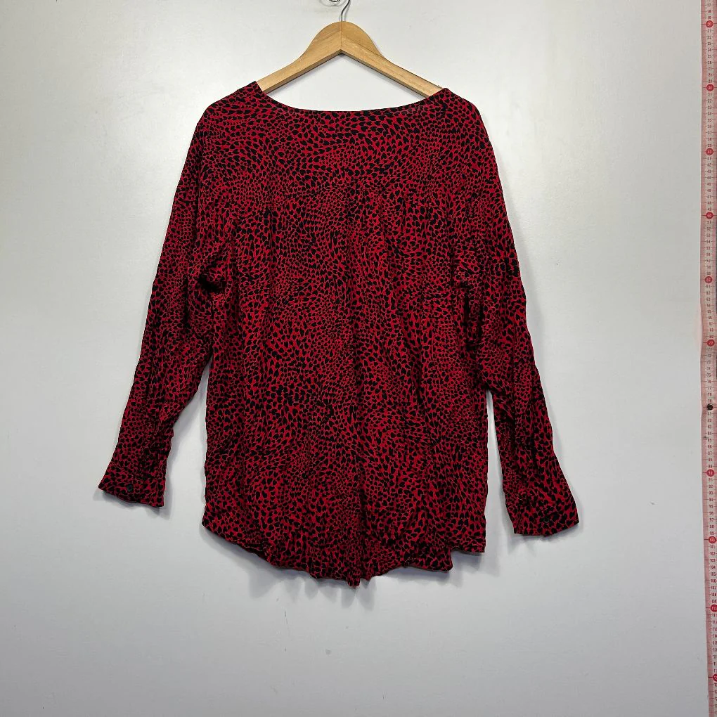 Isobelle Red Leopard Print Wrap Top - Size 20 - Image 5