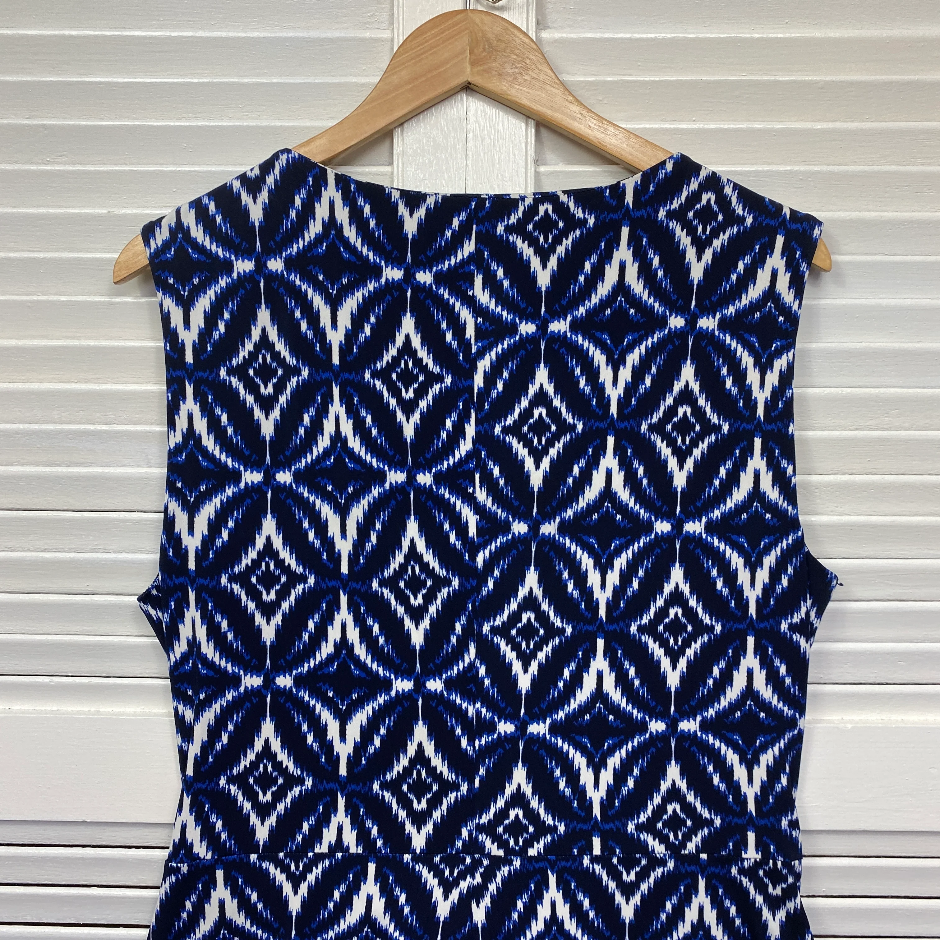 Jacqui E Dress Size 14 Large Sleeveless Blue White - Image 5