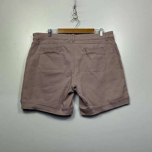 Katies Dusty Pink Cuffed Shorts - Size 18 - Image 2