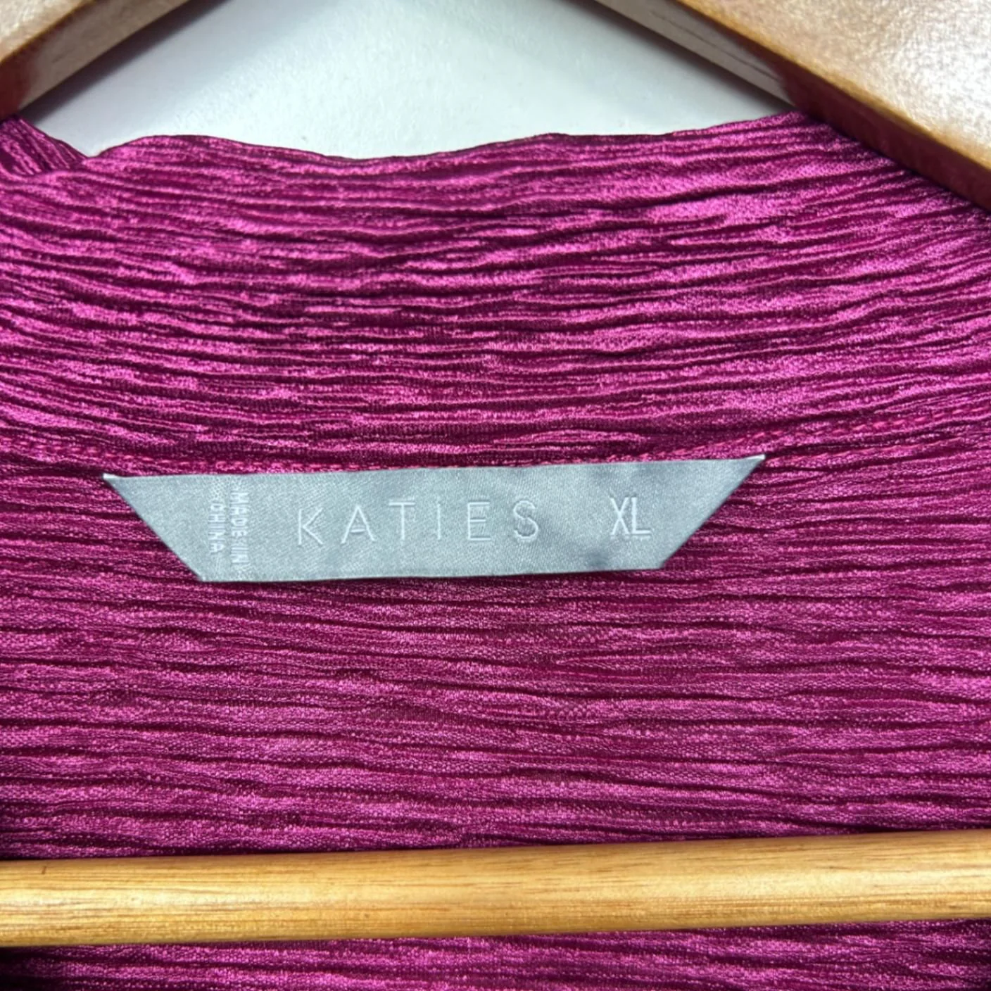 Katies Top Size XL Pink Long Sleeve Twist Front - Image 4